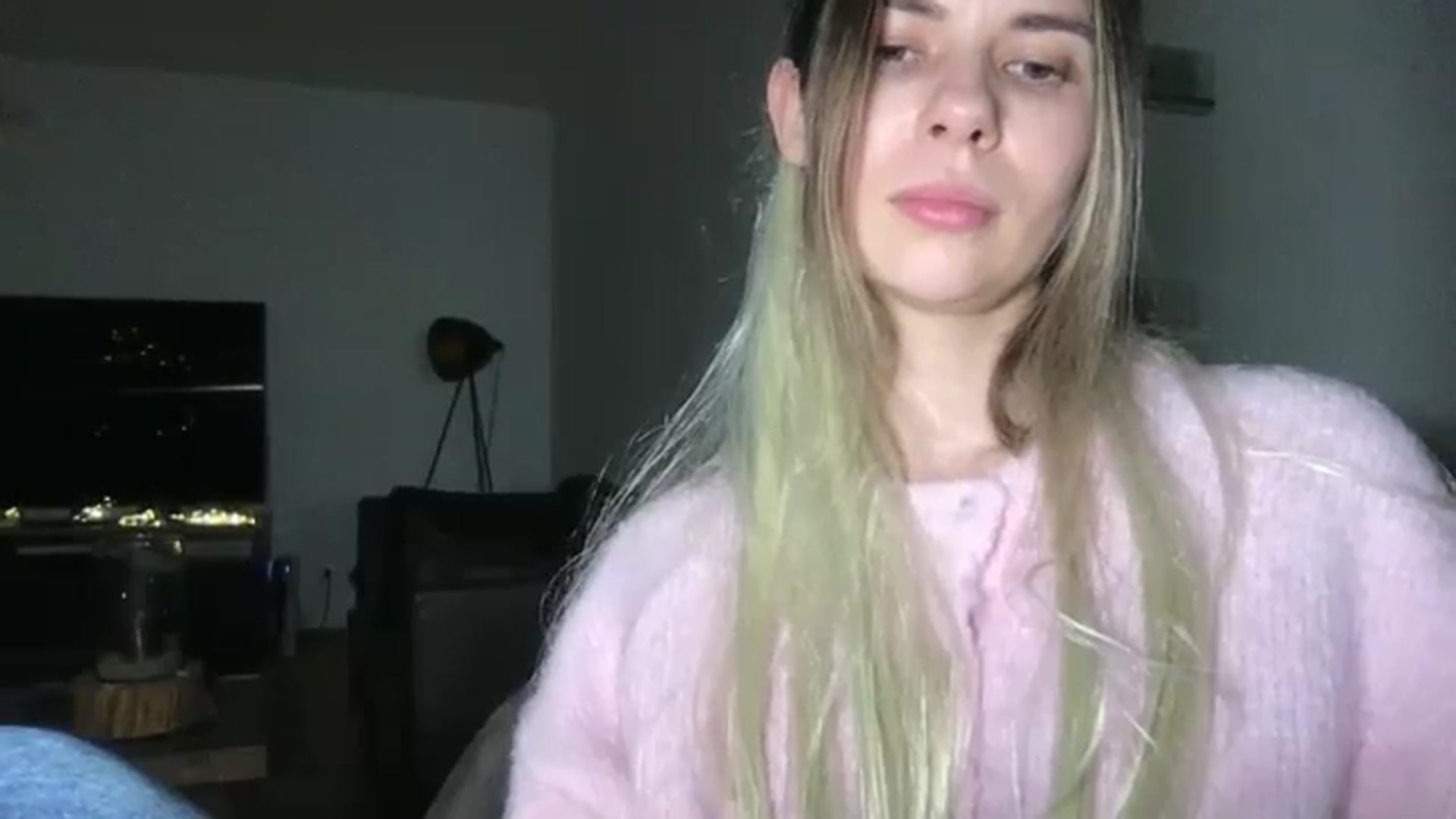 Gallery image thumbnail from neverinmylife's myfreecams stream on, 01/31/2026, 17:36 image 18 of 20