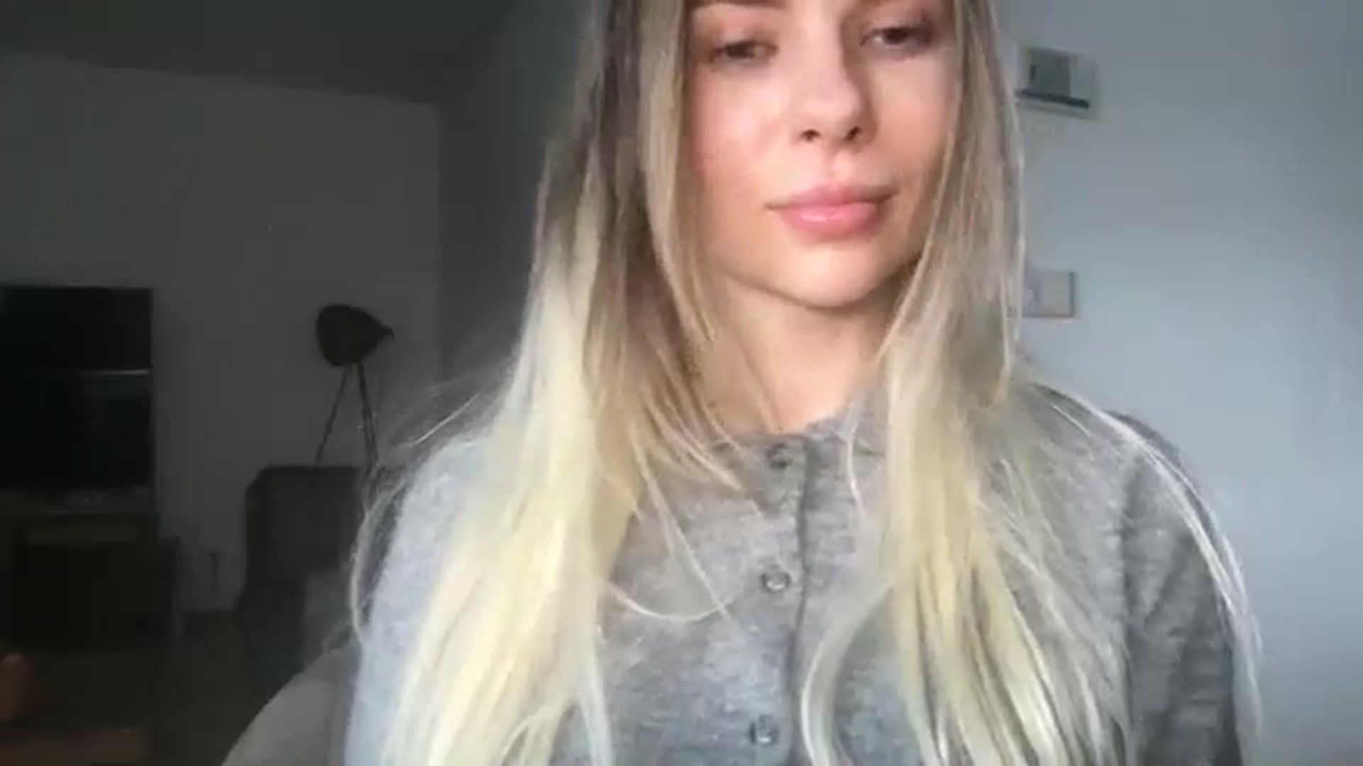 Gallery image thumbnail from neverinmylife's myfreecams stream on, 02/03/2026, 12:42 image 5 of 20