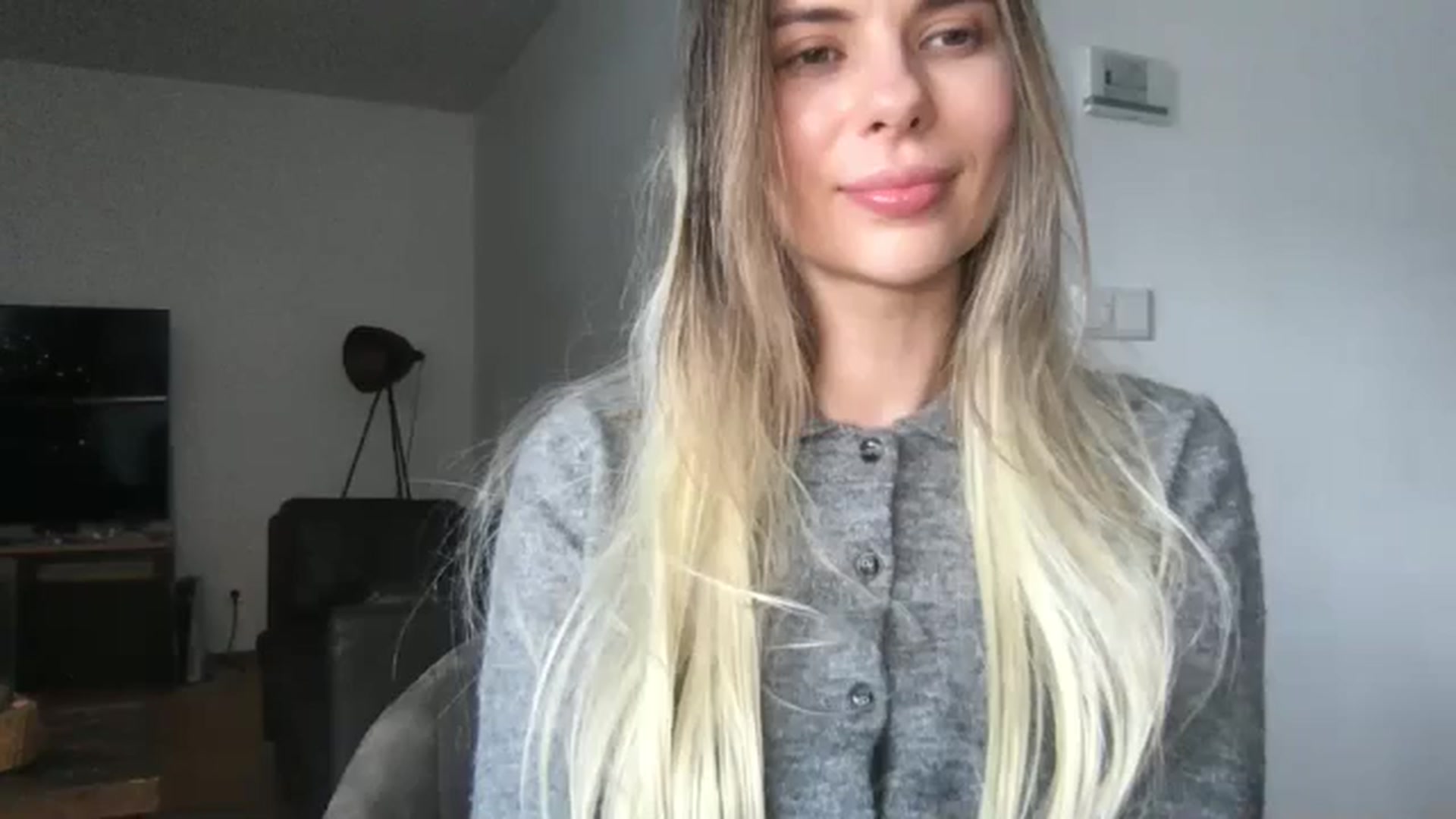 Gallery image thumbnail from neverinmylife's myfreecams stream on, 02/03/2026, 14:06 image 6 of 20