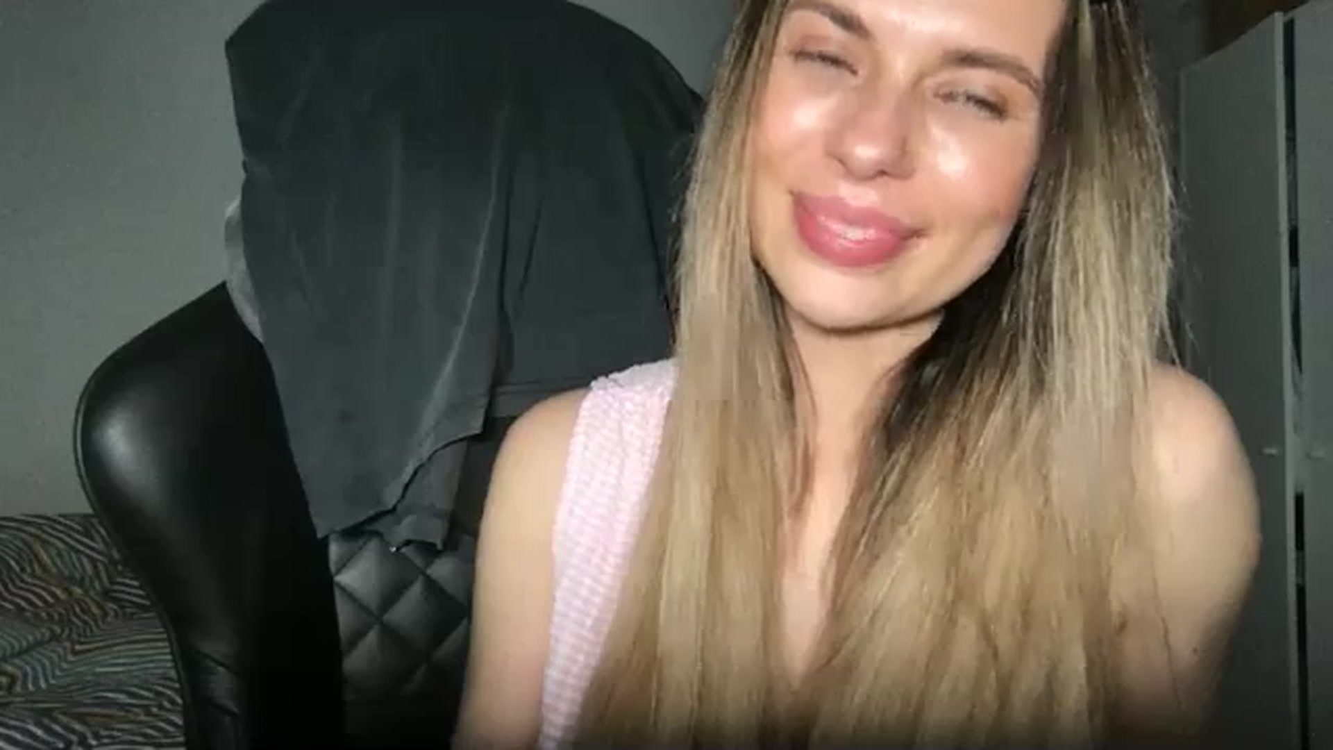 Gallery image thumbnail from neverinmylife's myfreecams stream on, 02/15/2026, 16:33 image 14 of 20