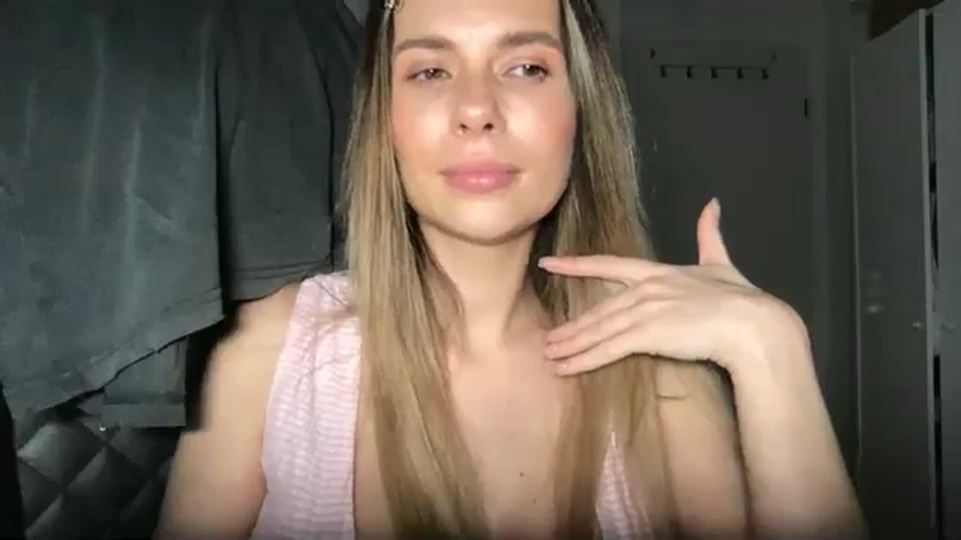 Gallery image thumbnail from neverinmylife's myfreecams stream on, 02/15/2026, 16:33 image 19 of 20