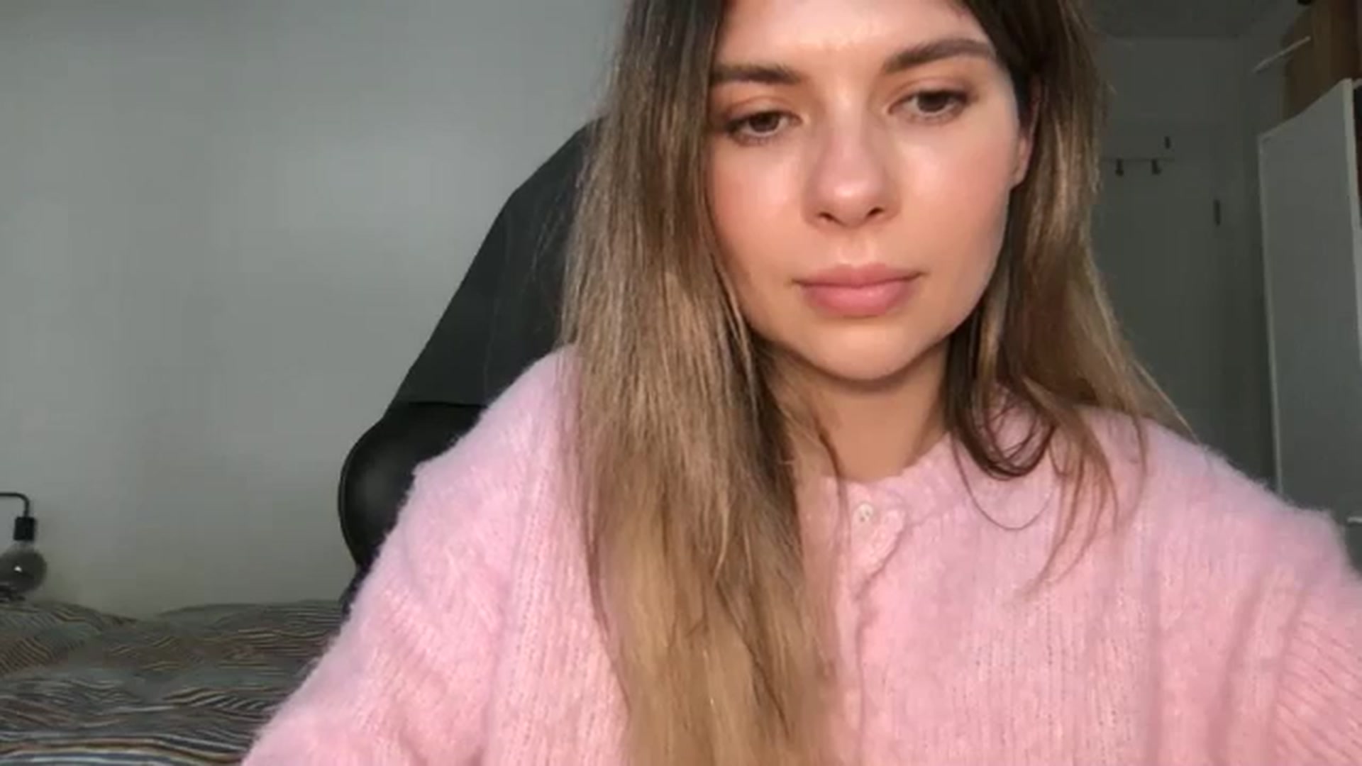 Gallery image thumbnail from neverinmylife's myfreecams stream on, 02/18/2026, 15:04 image 7 of 20