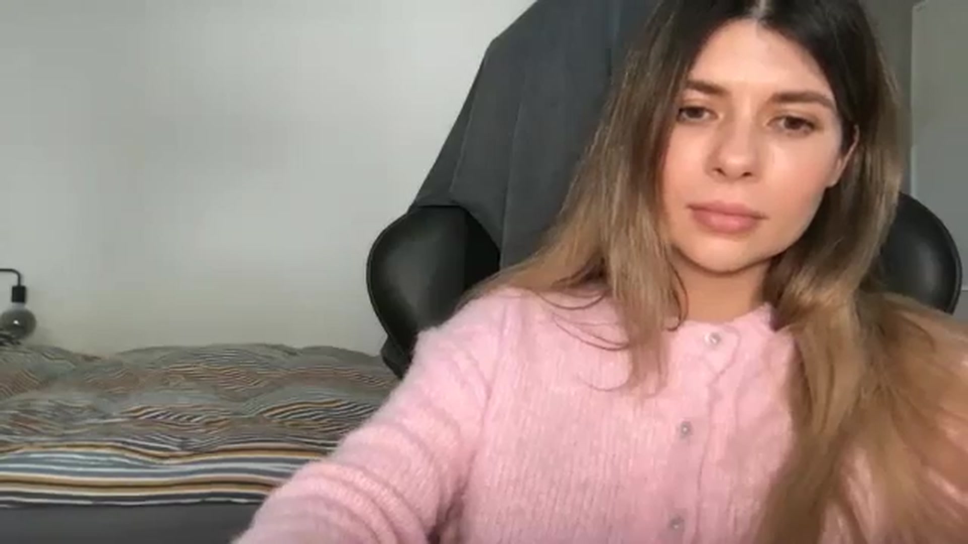 Gallery image thumbnail from neverinmylife's myfreecams stream on, 02/18/2026, 15:04 image 18 of 20