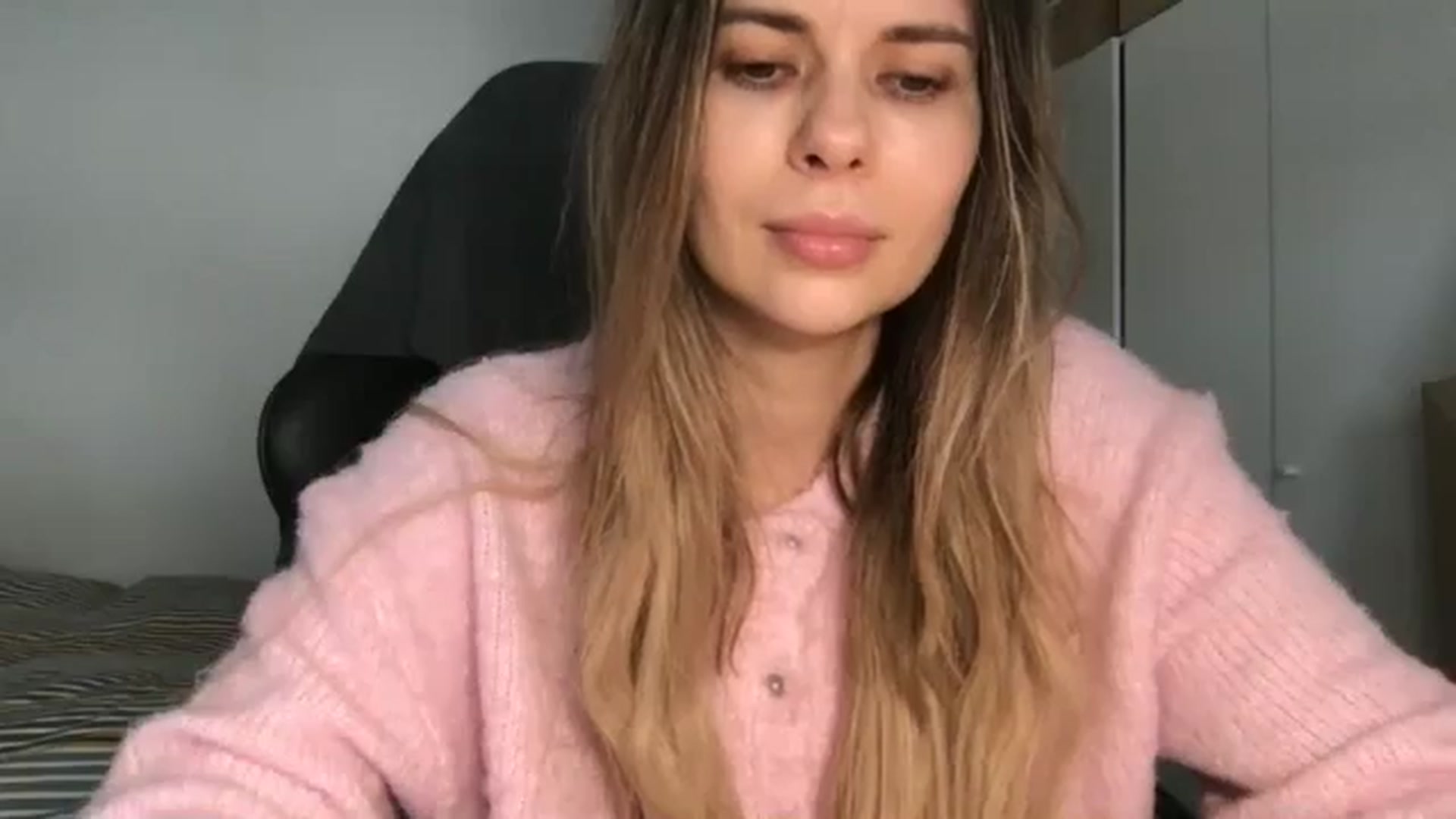 Gallery image thumbnail from neverinmylife's myfreecams stream on, 02/20/2026, 13:49 image 15 of 20