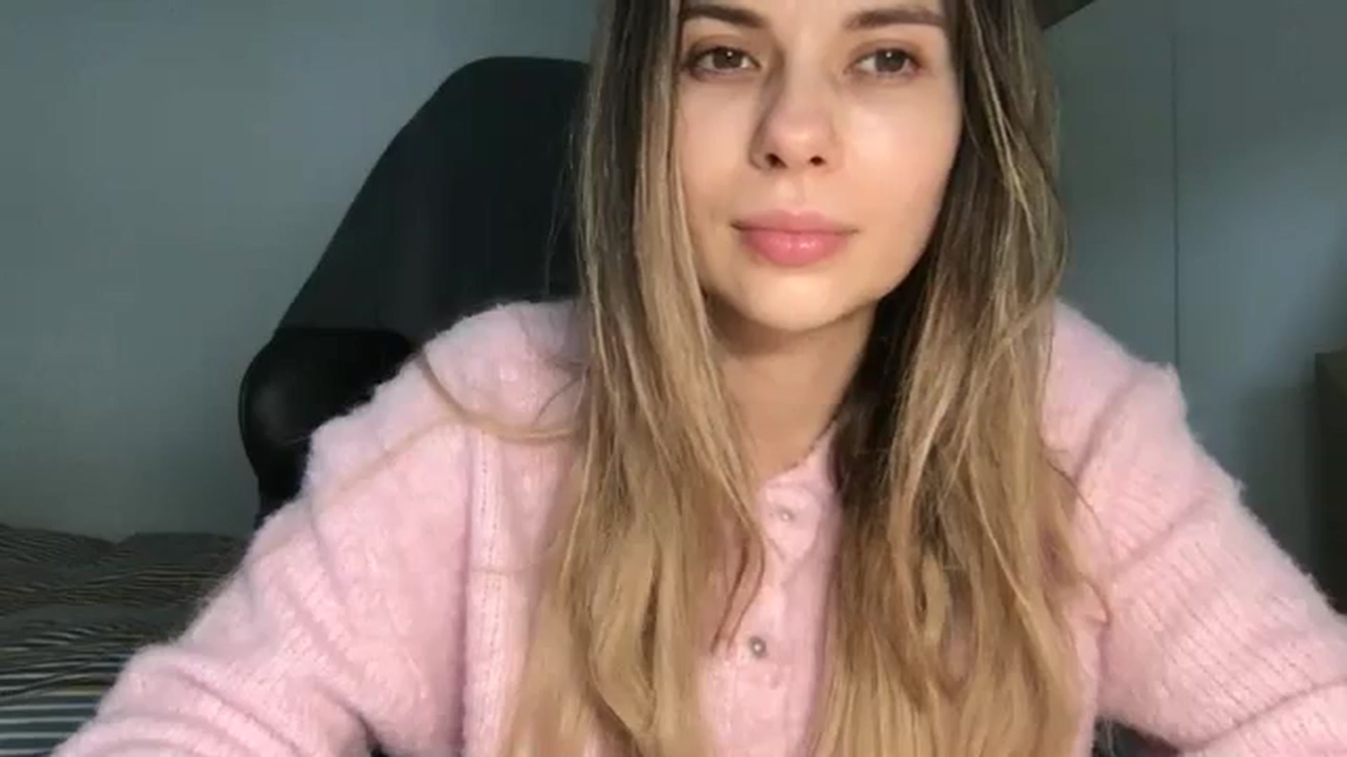 Gallery image thumbnail from neverinmylife's myfreecams stream on, 02/20/2026, 13:49 image 9 of 20