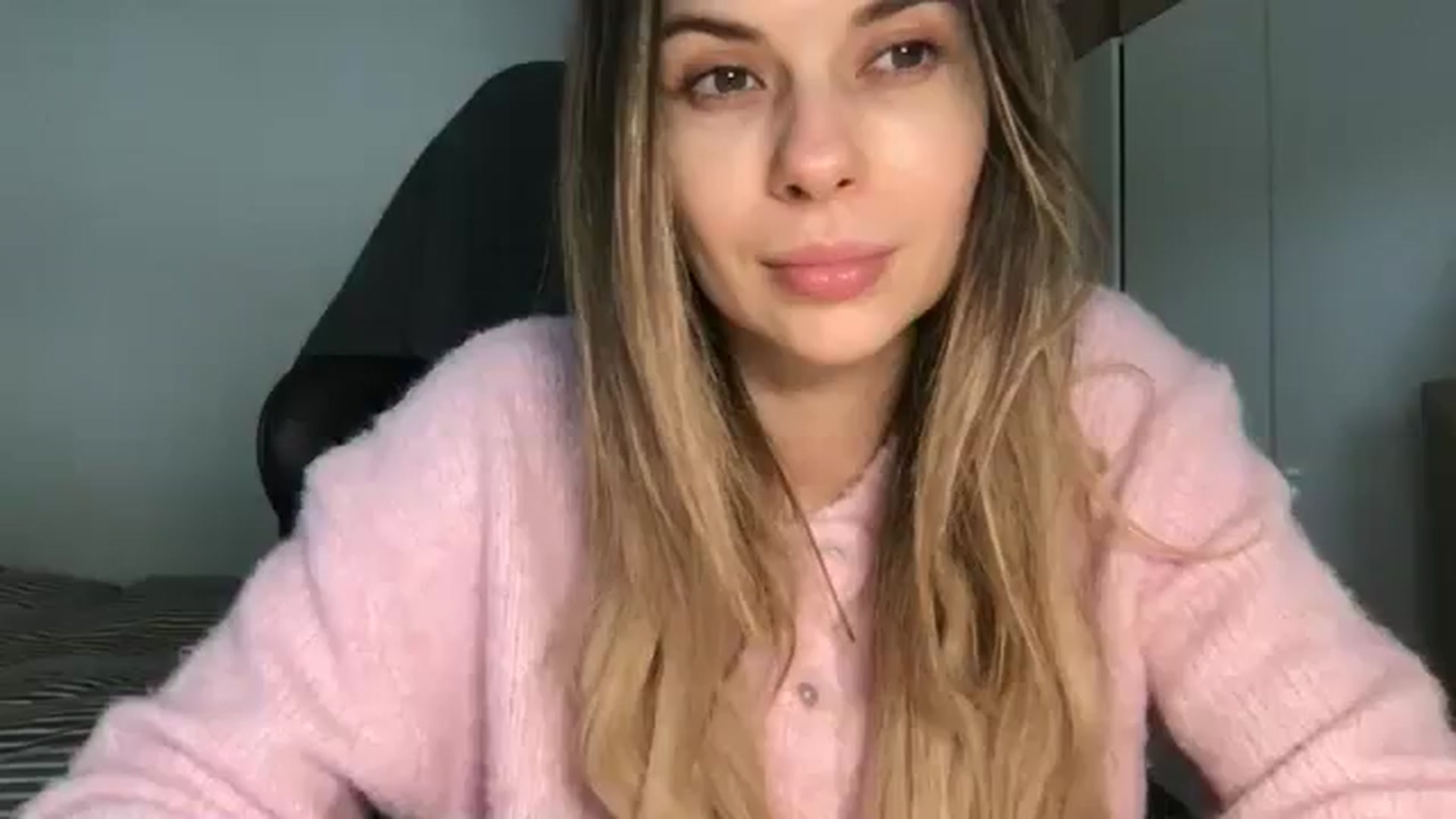 Gallery image thumbnail from neverinmylife's myfreecams stream on, 02/20/2026, 13:49 image 1 of 20