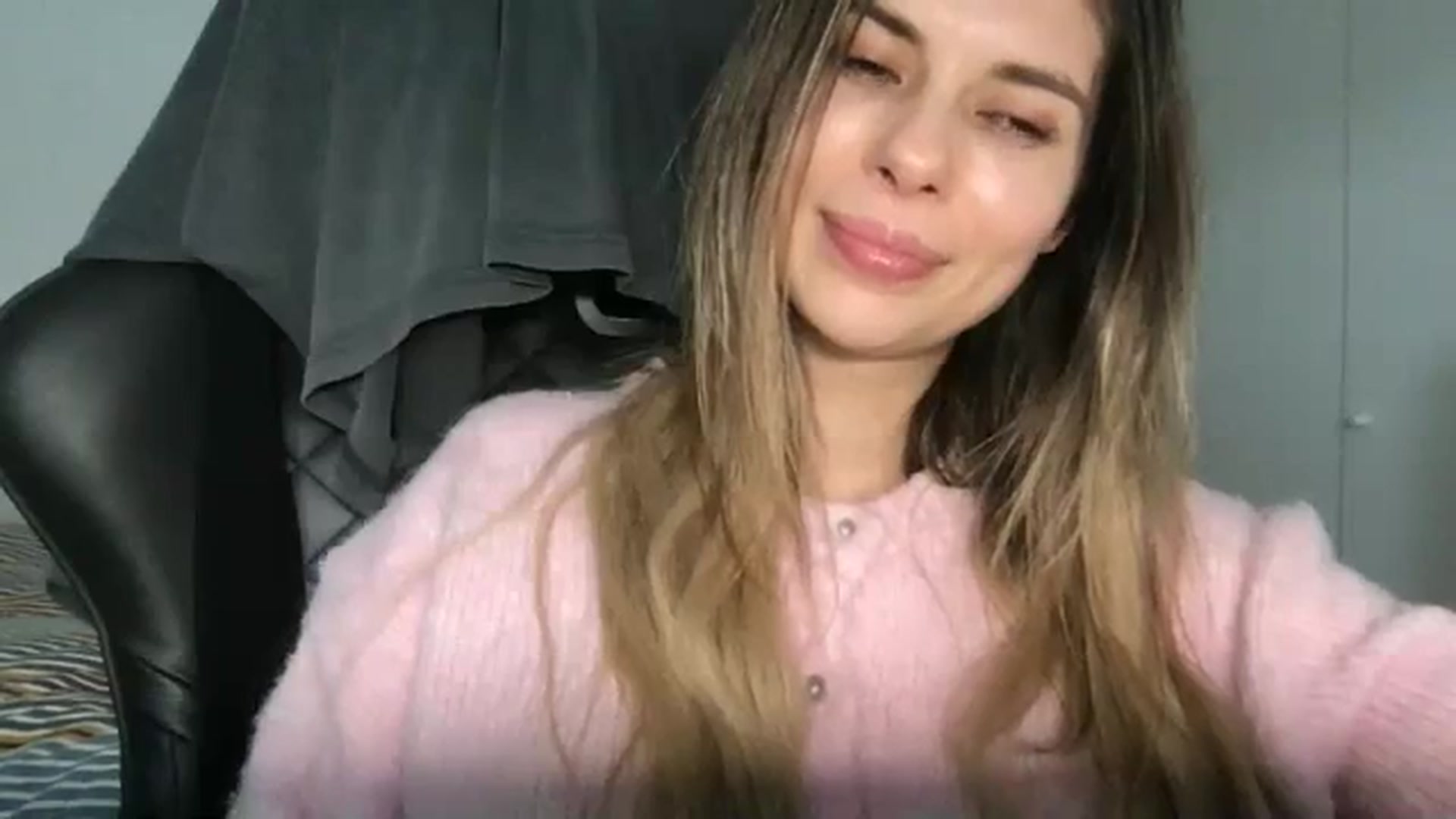 Gallery image thumbnail from neverinmylife's myfreecams stream on, 02/20/2026, 14:55 image 6 of 20