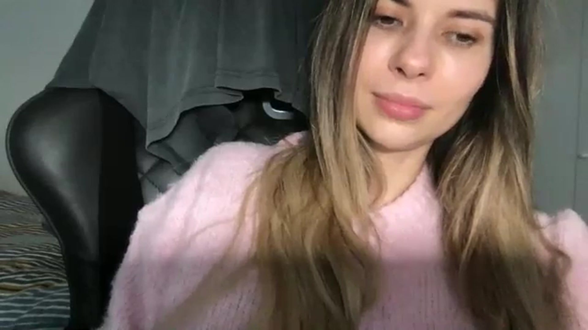 Gallery image thumbnail from neverinmylife's myfreecams stream on, 02/20/2026, 14:55 image 18 of 20