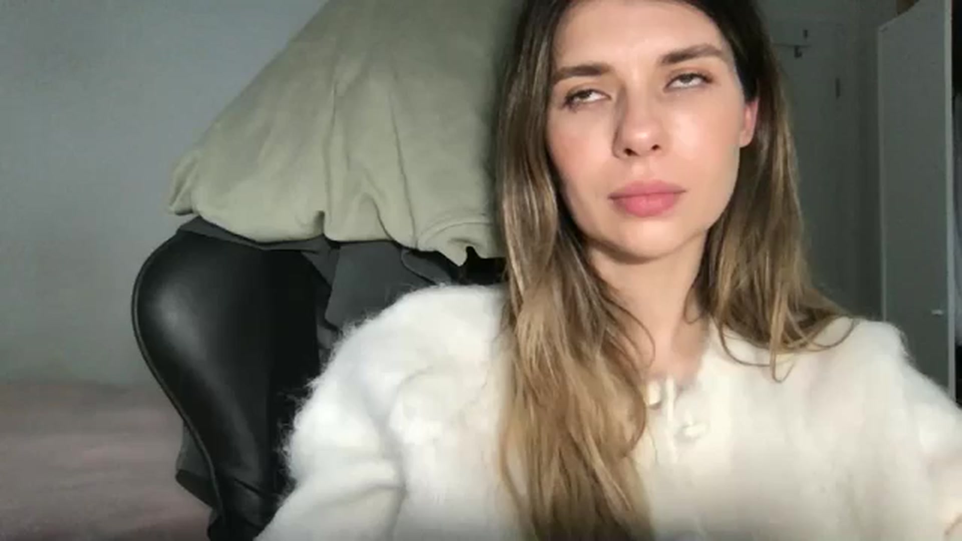Gallery image thumbnail from neverinmylife's myfreecams stream on, 02/25/2026, 13:38 image 8 of 20