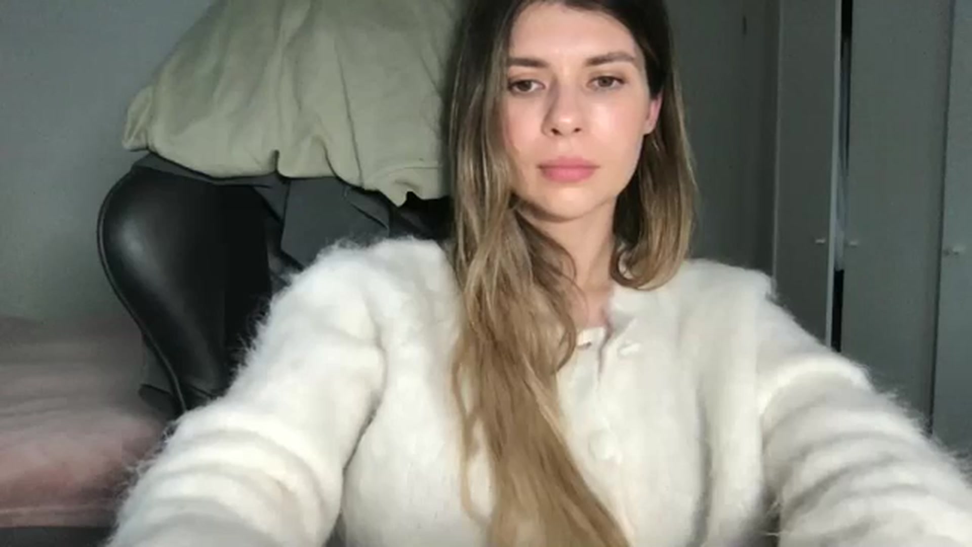 Gallery image thumbnail from neverinmylife's myfreecams stream on, 02/25/2026, 13:38 image 19 of 20