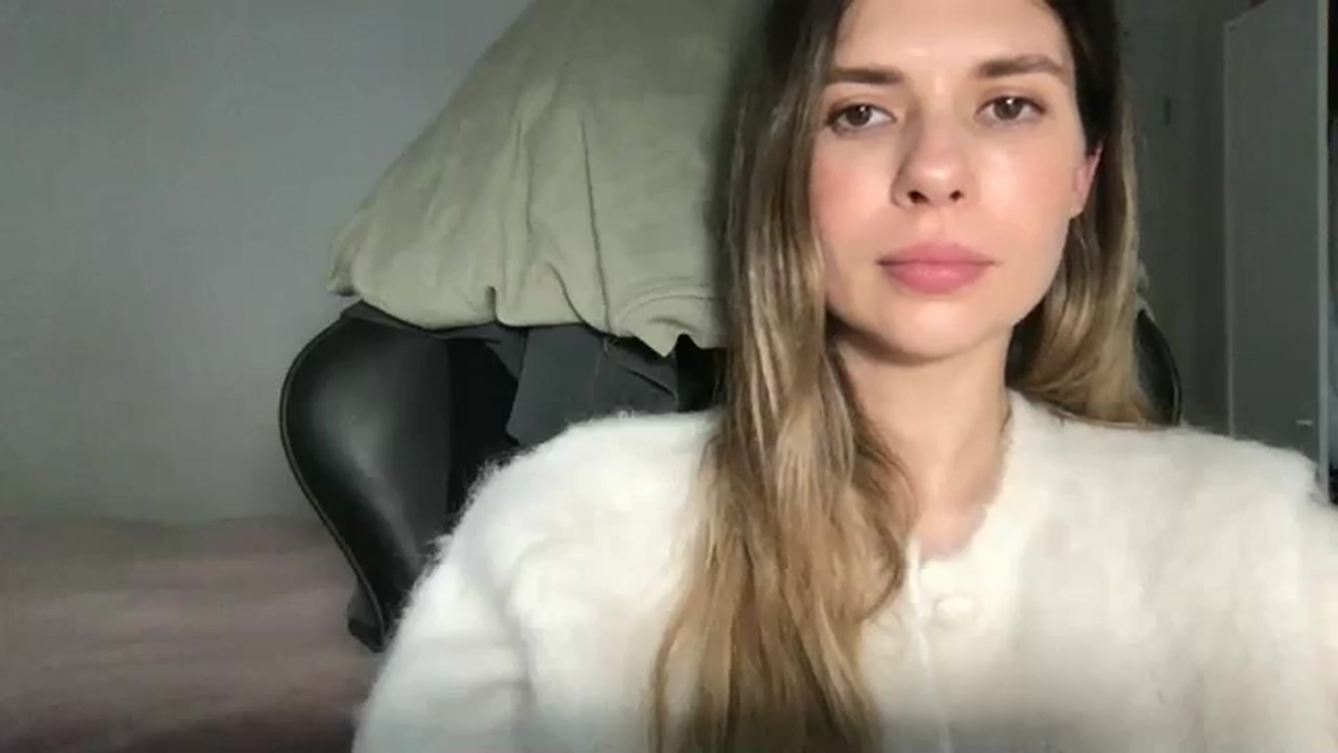Gallery image thumbnail from neverinmylife's myfreecams stream on, 02/25/2026, 13:38 image 14 of 20