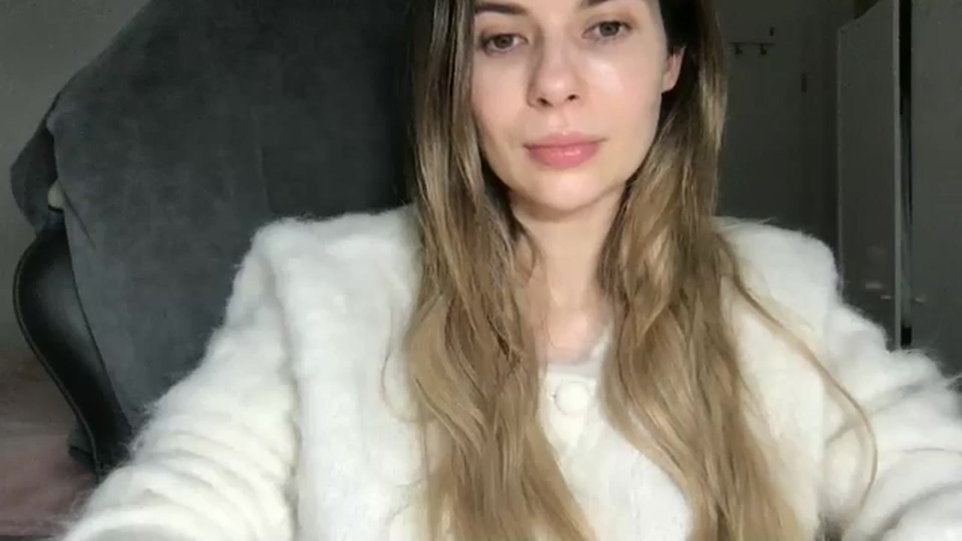 Gallery image thumbnail from neverinmylife's myfreecams stream on, 02/26/2026, 10:56 image 6 of 20