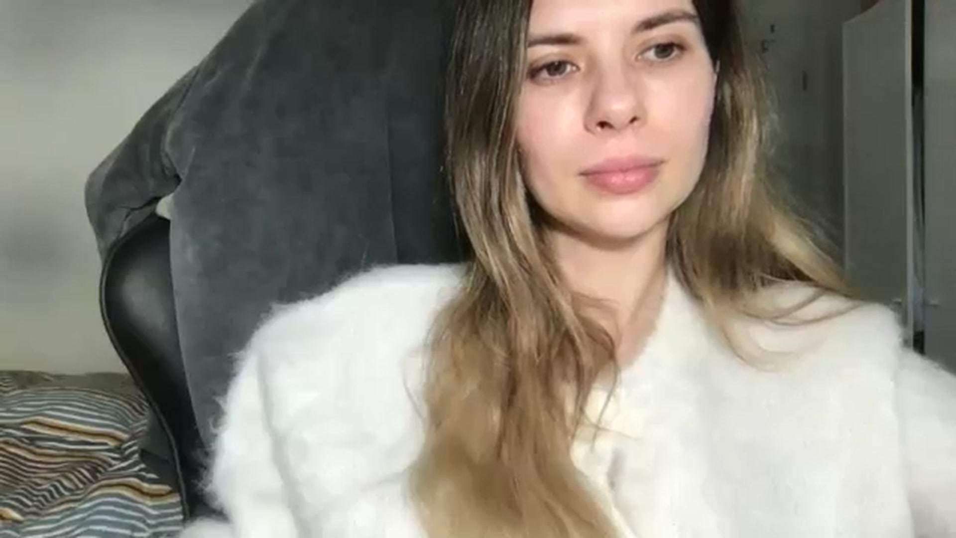 Gallery image thumbnail from neverinmylife's myfreecams stream on, 02/28/2026, 12:41 image 16 of 20
