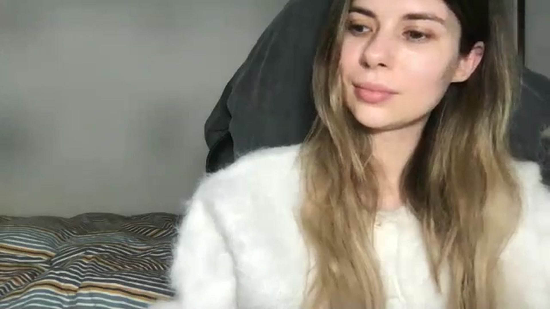 Gallery image thumbnail from neverinmylife's myfreecams stream on, 02/28/2026, 13:18 image 4 of 20