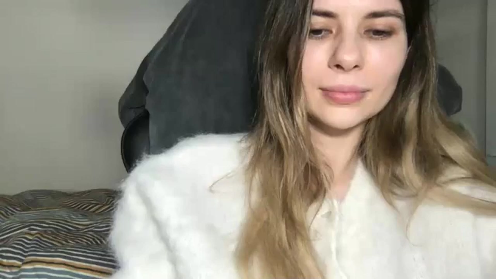 Gallery image thumbnail from neverinmylife's myfreecams stream on, 02/28/2026, 13:18 image 19 of 20