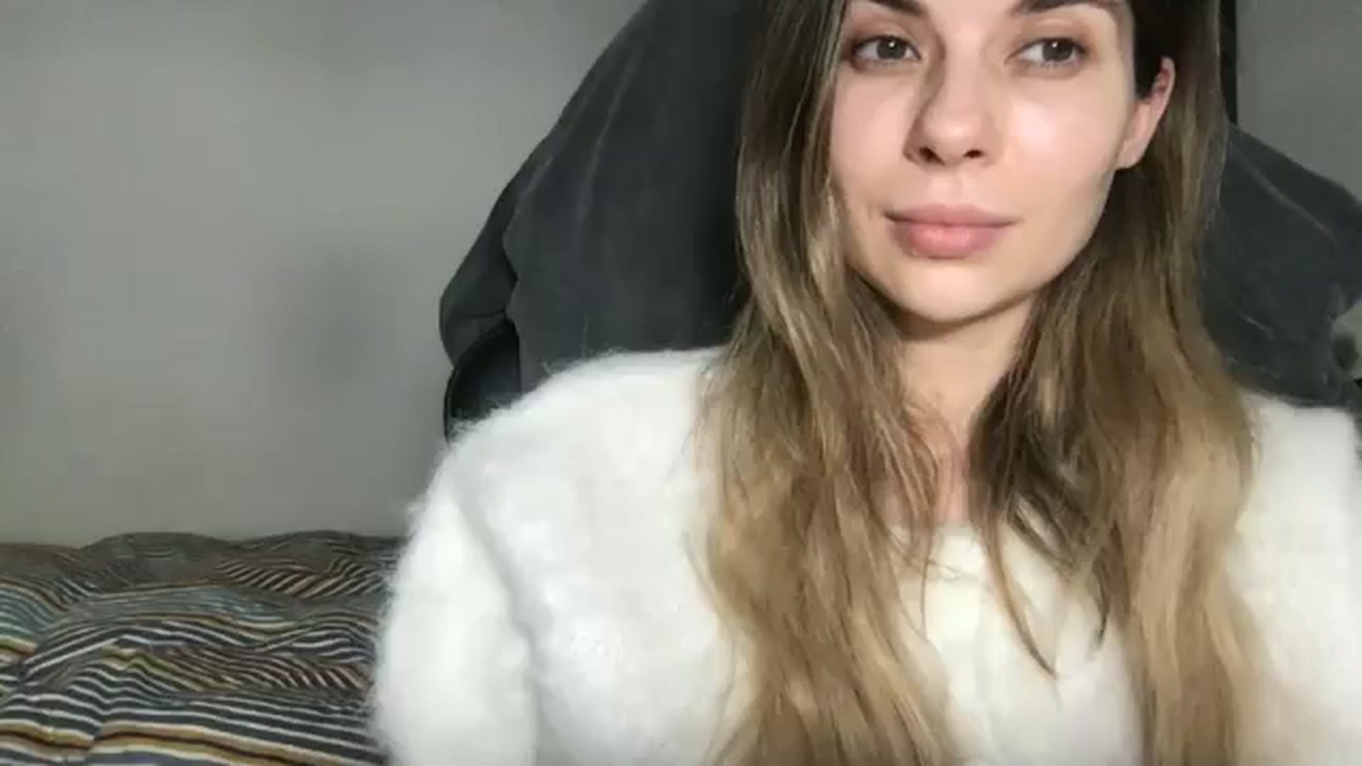 Gallery image thumbnail from neverinmylife's myfreecams stream on, 02/28/2026, 13:18 image 6 of 20