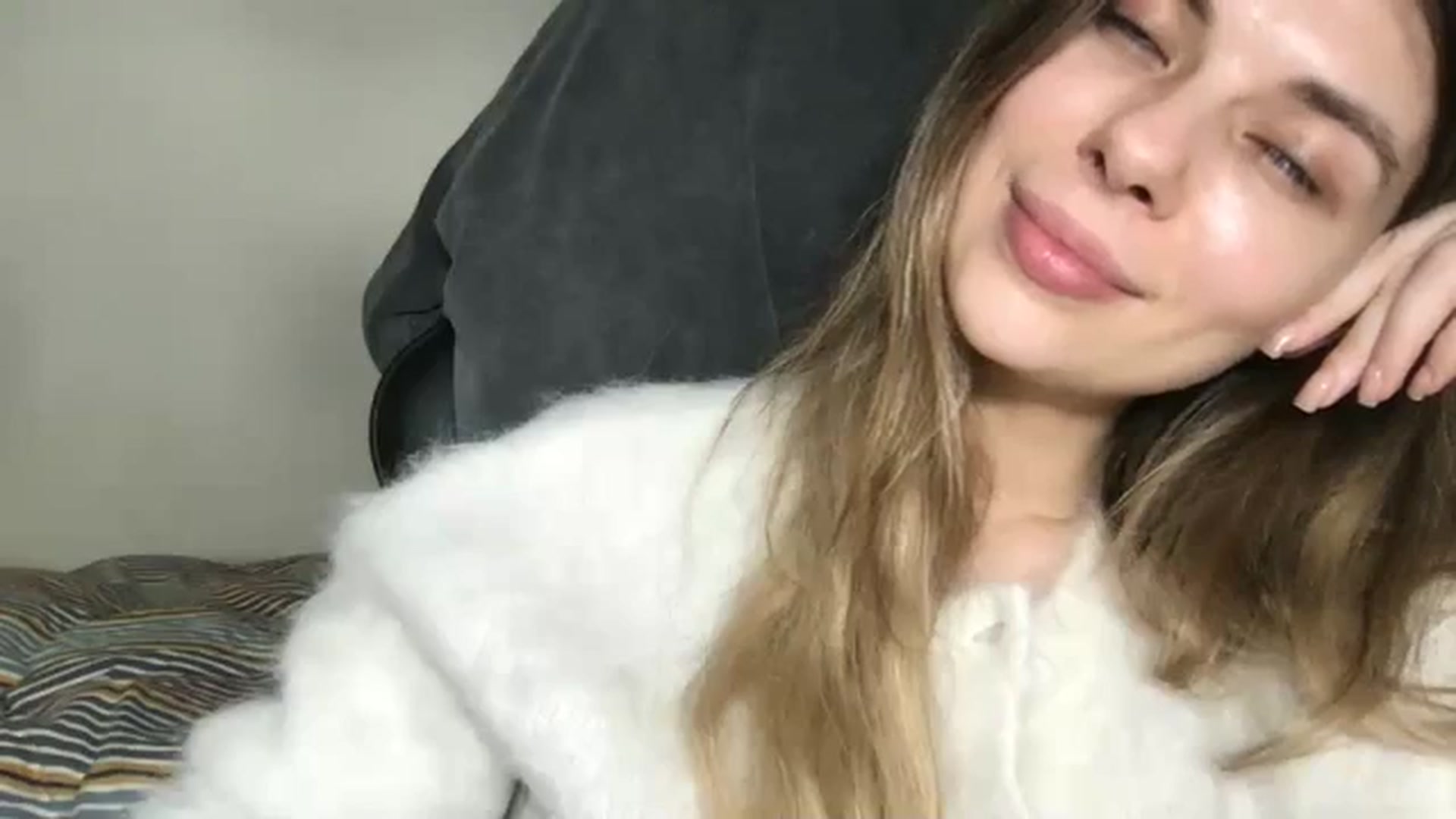 Gallery image thumbnail from neverinmylife's myfreecams stream on, 02/28/2026, 13:18 image 18 of 20