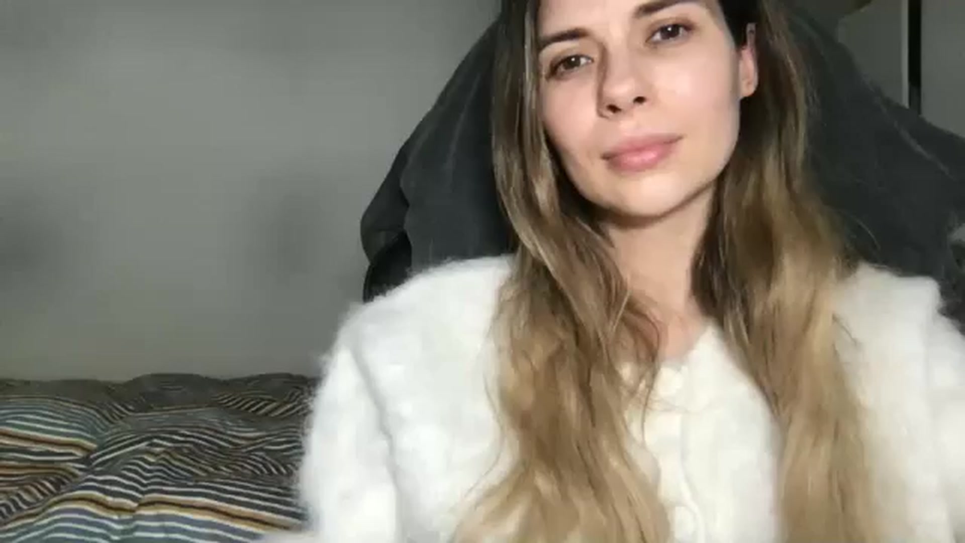 Gallery image thumbnail from neverinmylife's myfreecams stream on, 02/28/2026, 13:18 image 3 of 20