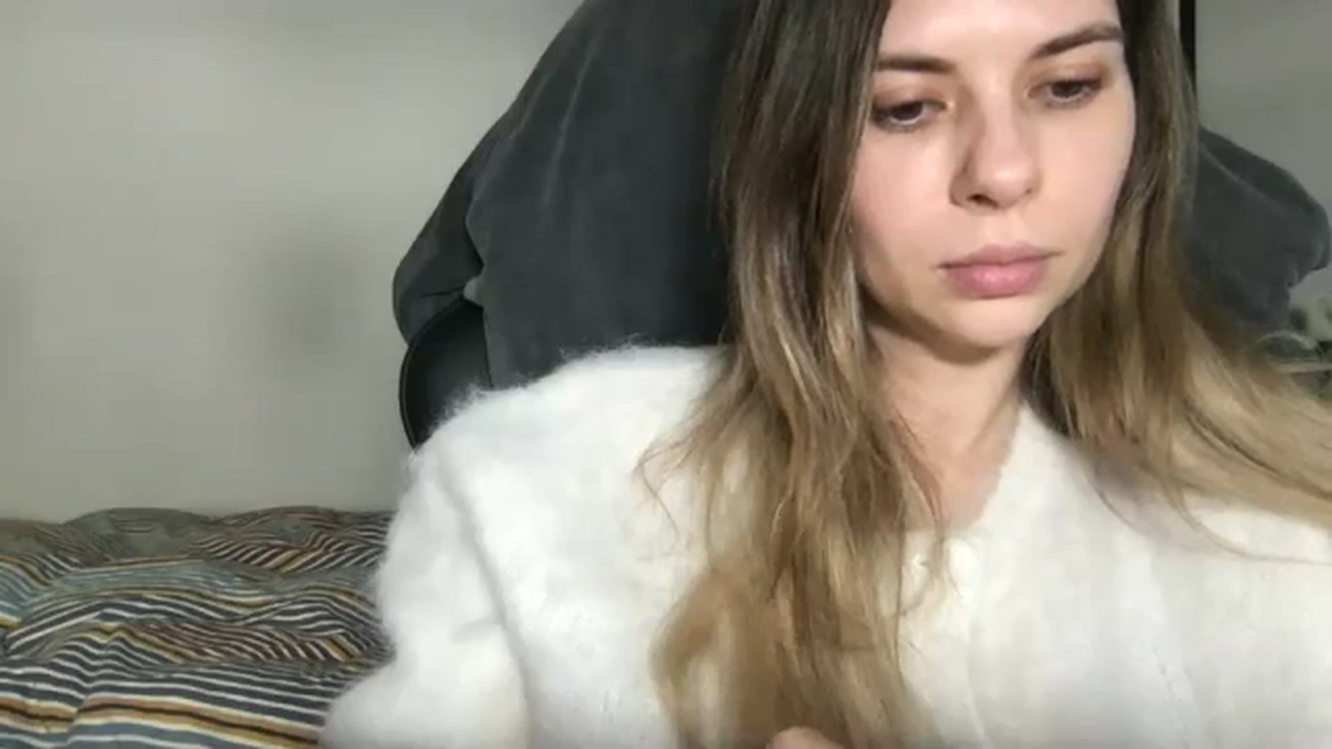Gallery image thumbnail from neverinmylife's myfreecams stream on, 02/28/2026, 13:18 image 11 of 20