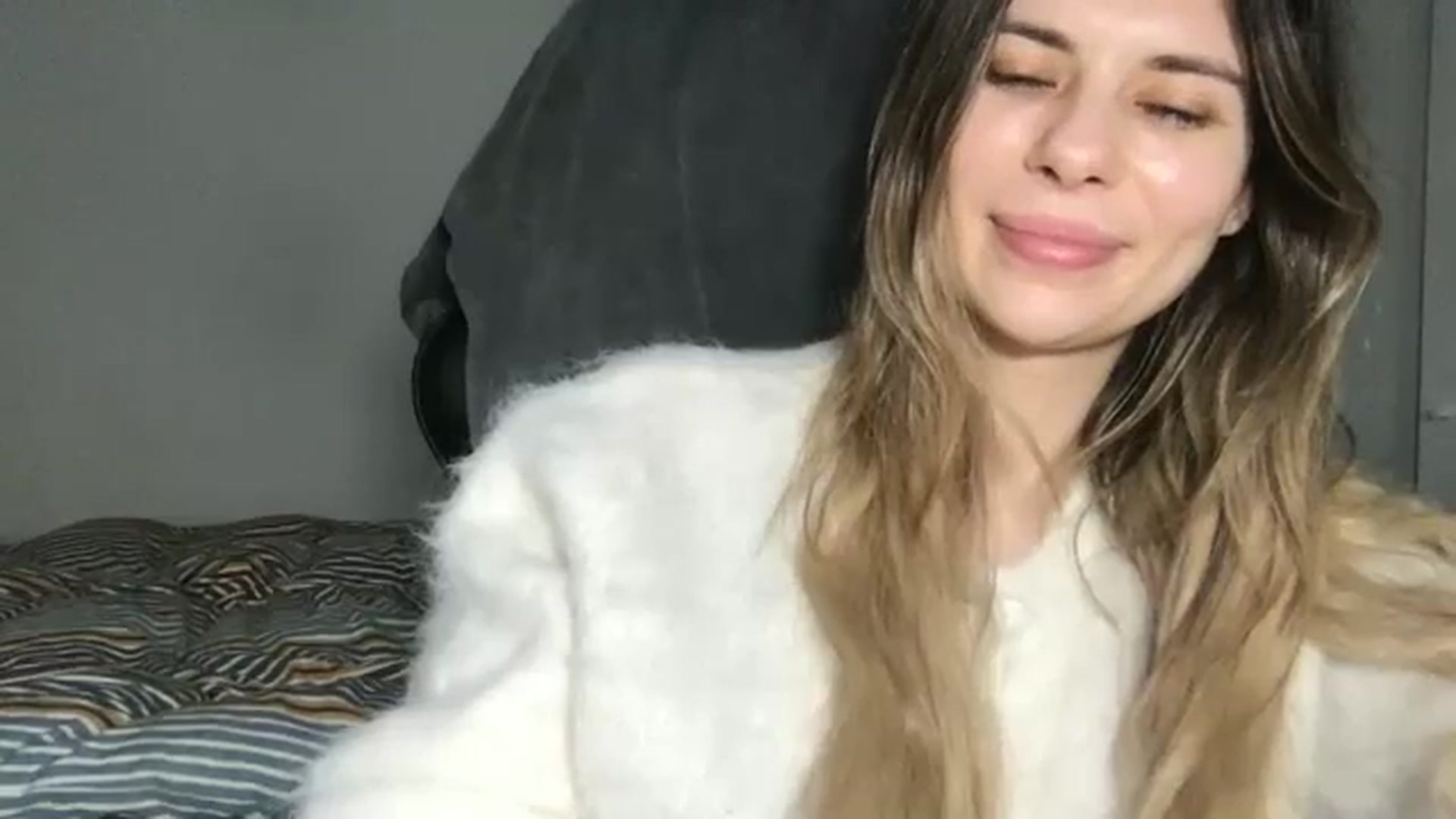Gallery image thumbnail from neverinmylife's myfreecams stream on, 02/28/2026, 14:26 image 7 of 20