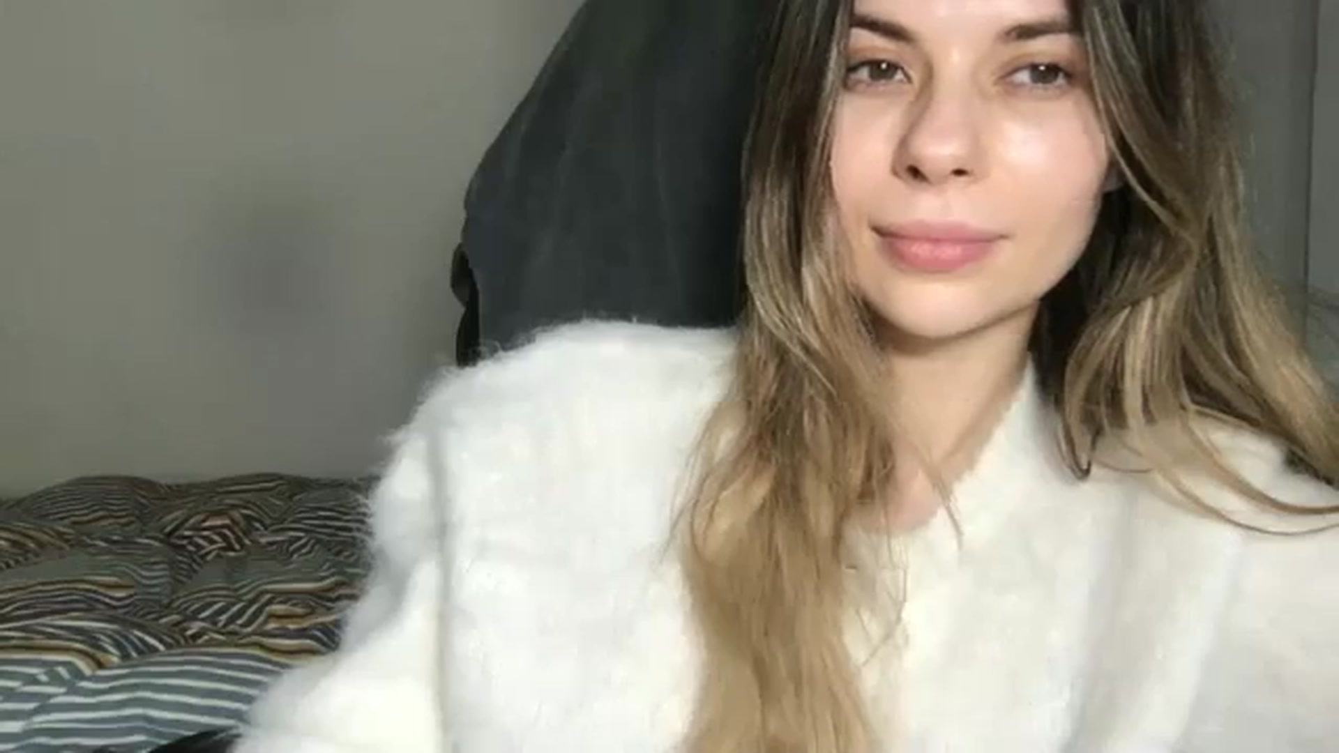 Gallery image thumbnail from neverinmylife's myfreecams stream on, 02/28/2026, 14:26 image 14 of 20