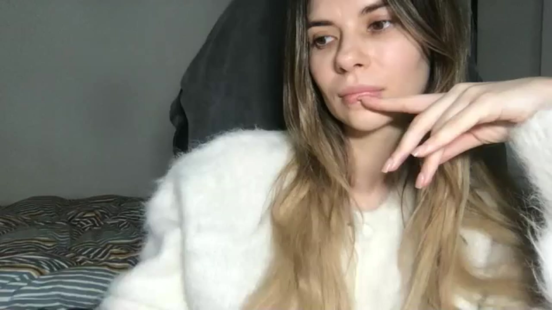 Gallery image thumbnail from neverinmylife's myfreecams stream on, 02/28/2026, 14:26 image 1 of 20