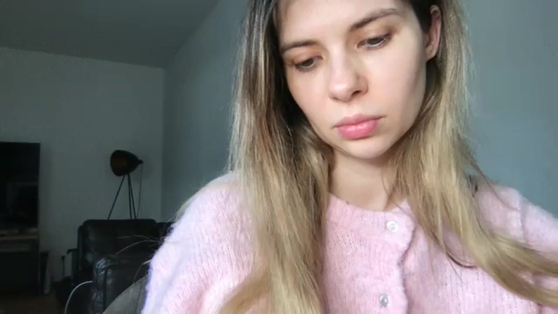 Gallery image thumbnail from neverinmylife's myfreecams stream on, 03/01/2026, 13:00 image 11 of 20