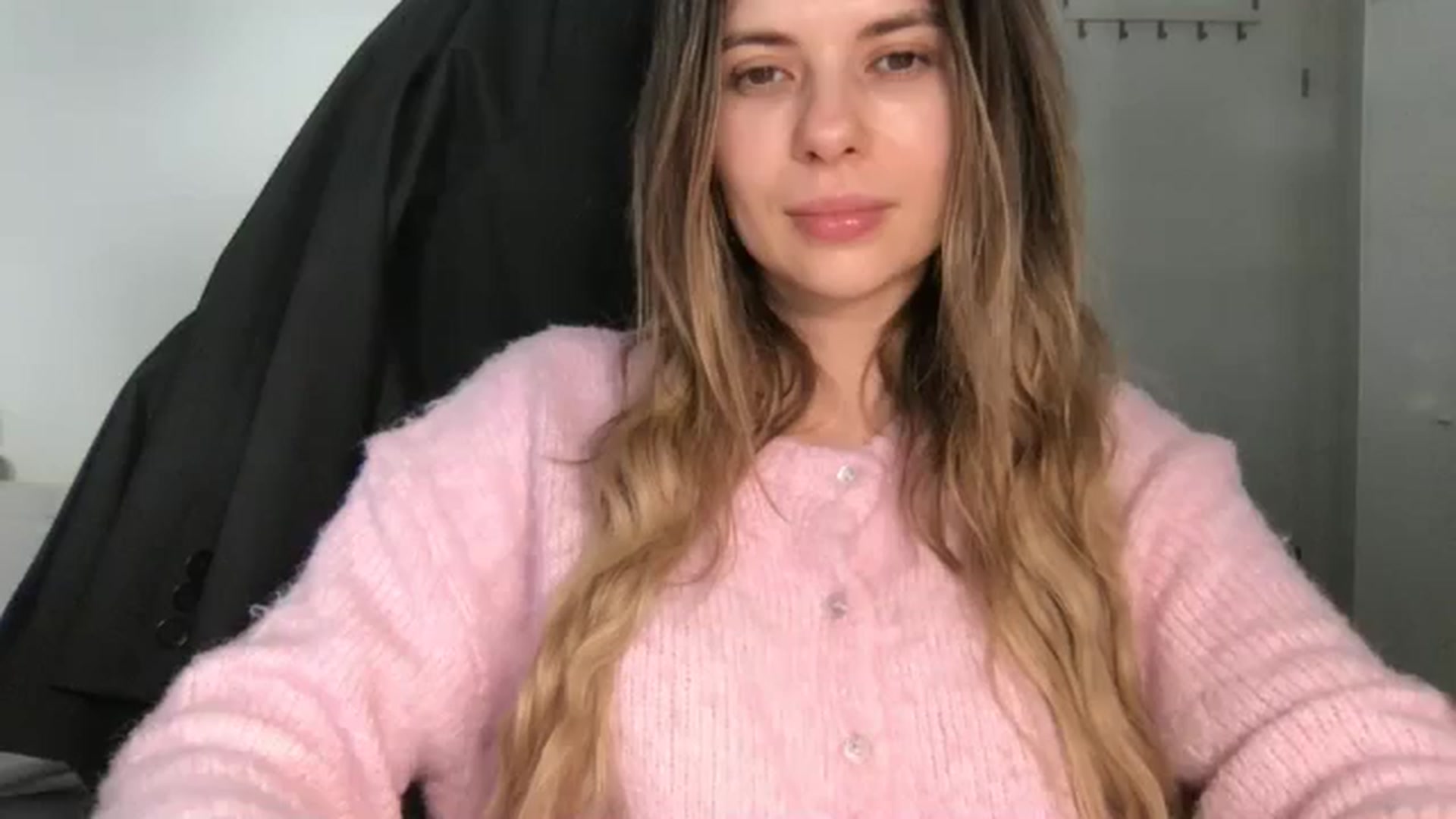 Gallery image thumbnail from neverinmylife's myfreecams stream on, 03/10/2026, 12:48 image 11 of 20