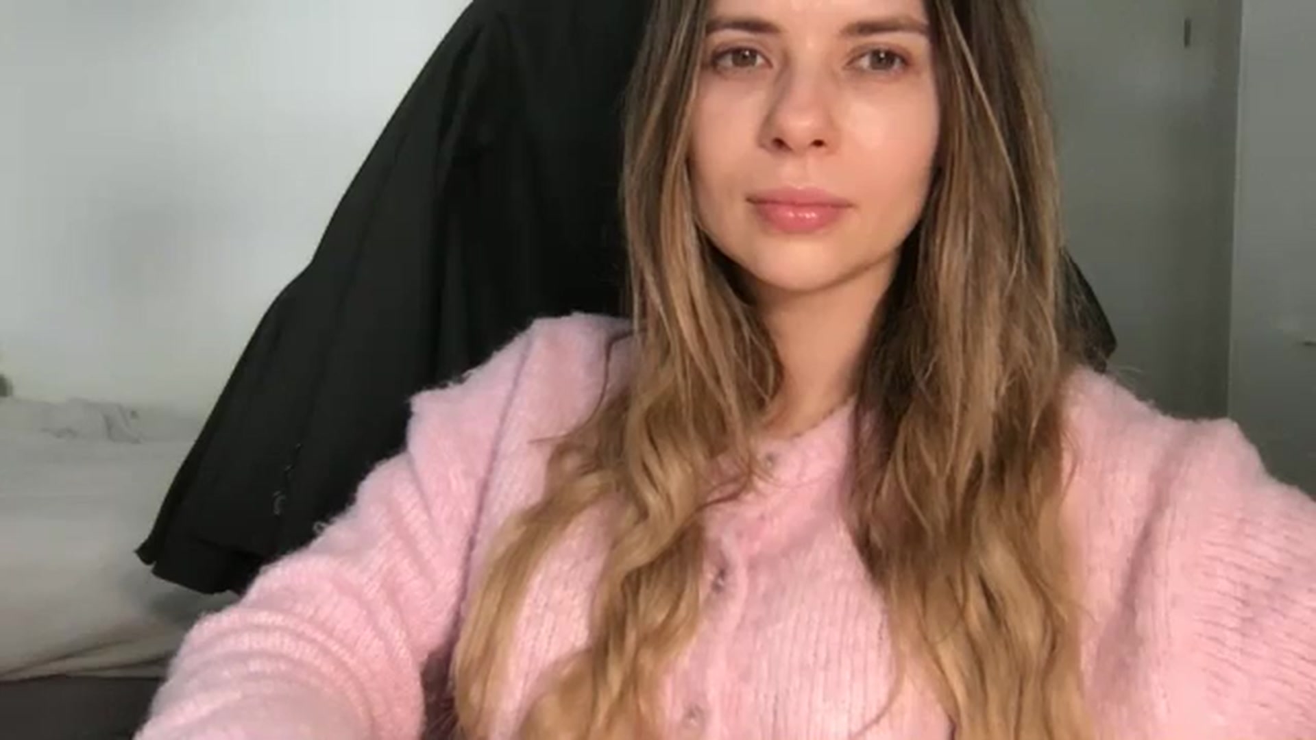 Gallery image thumbnail from neverinmylife's myfreecams stream on, 03/10/2026, 12:48 image 12 of 20