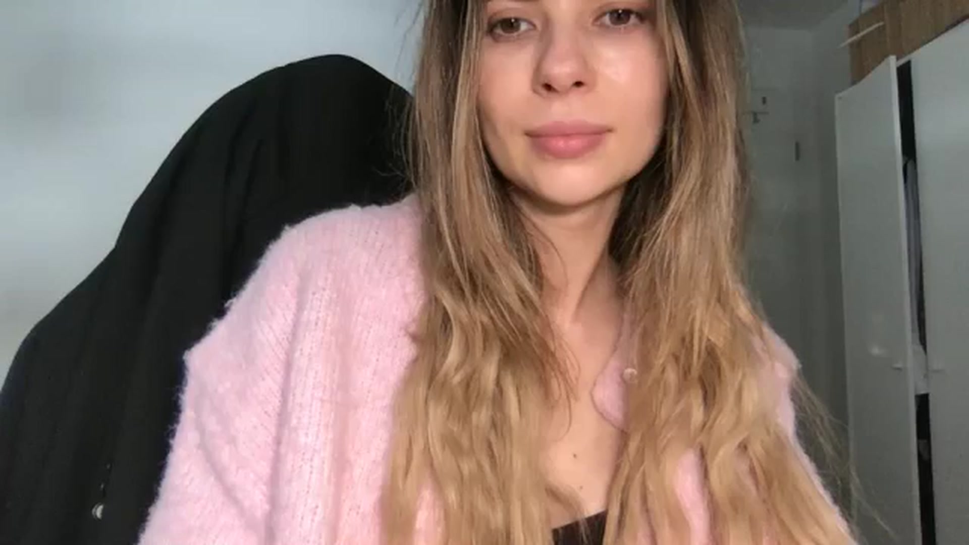 Gallery image thumbnail from neverinmylife's myfreecams stream on, 03/11/2026, 13:38 image 4 of 20