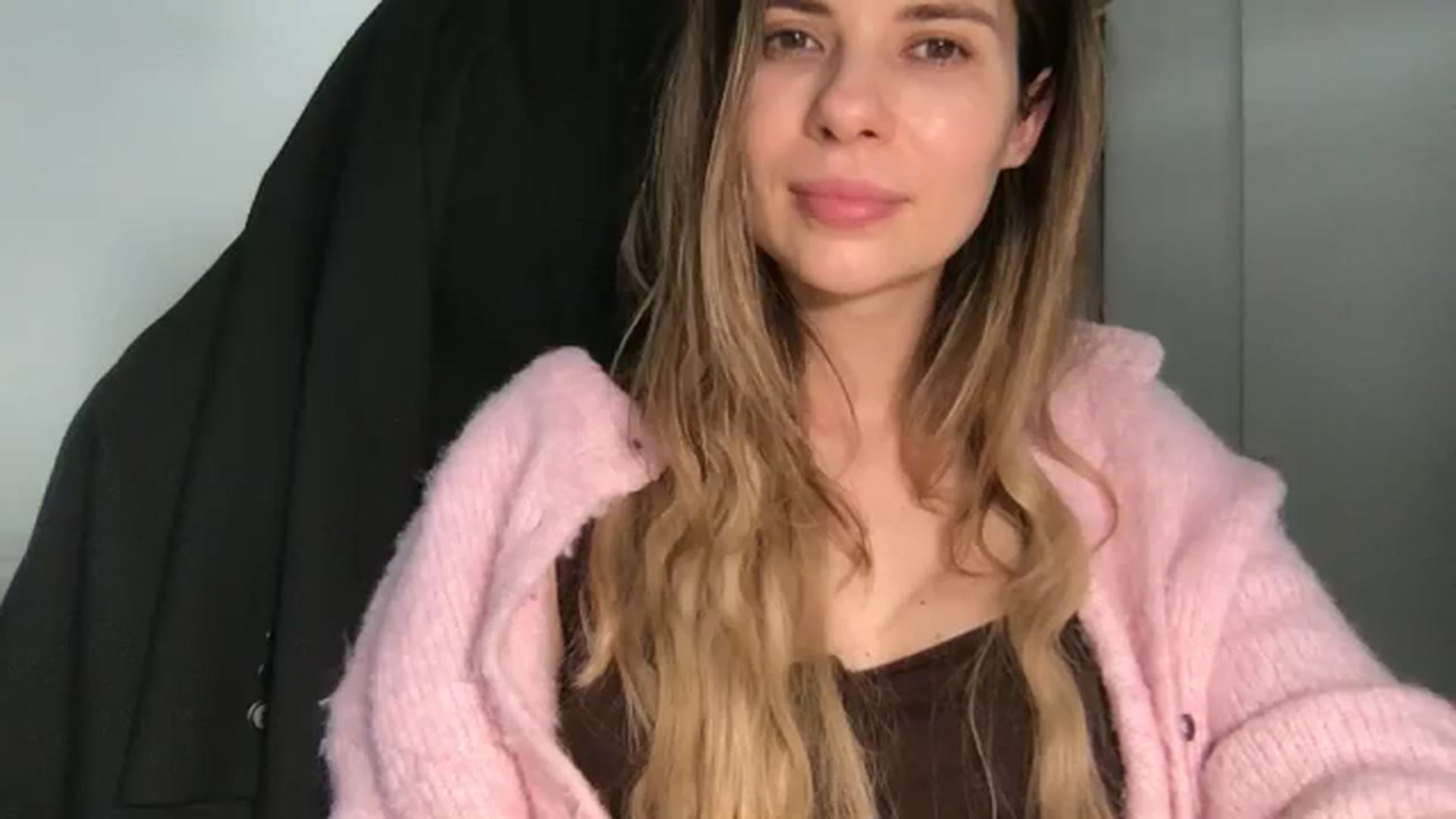 Gallery image thumbnail from neverinmylife's myfreecams stream on, 03/11/2026, 13:38 image 14 of 20