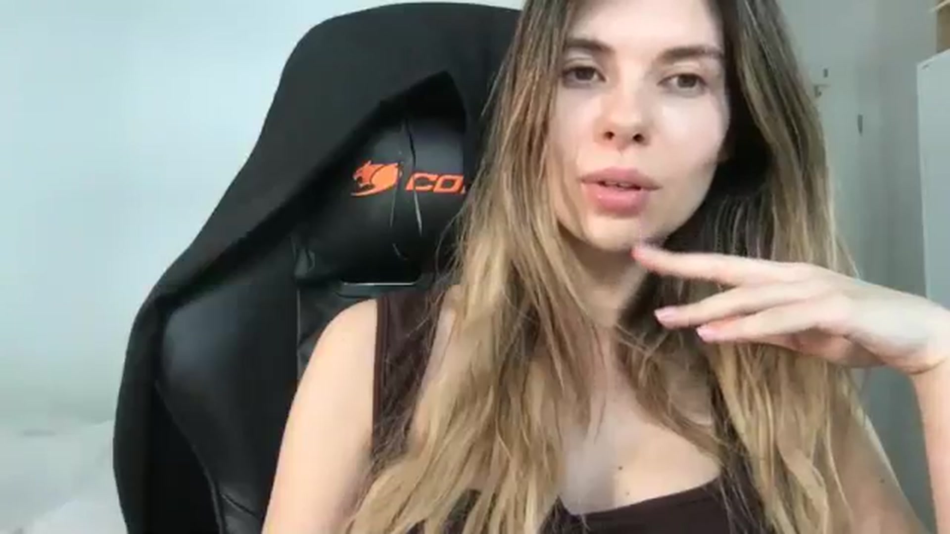 Gallery image thumbnail from neverinmylife's myfreecams stream on, 03/14/2026, 13:02 image 8 of 20