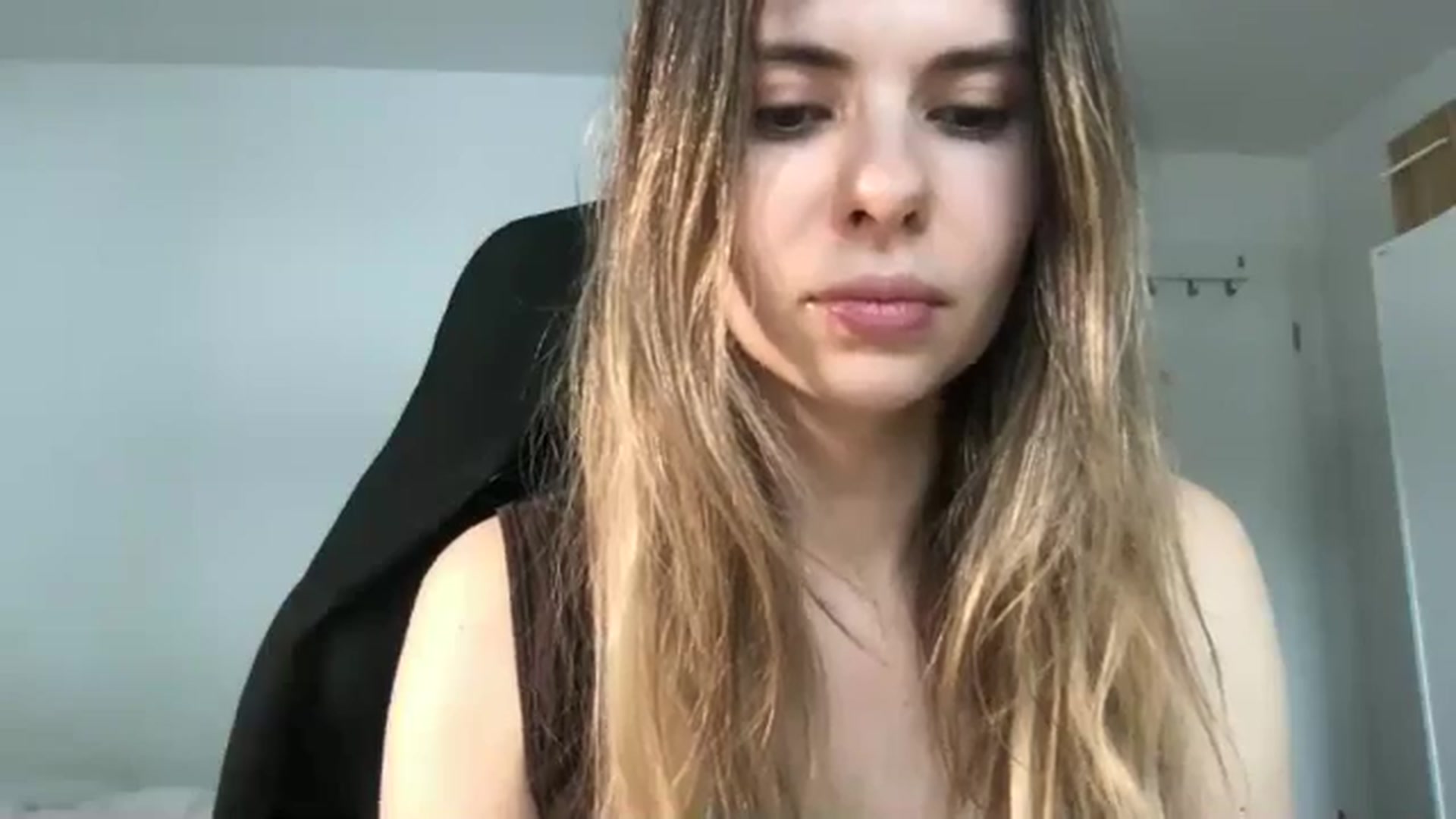 Gallery image thumbnail from neverinmylife's myfreecams stream on, 03/14/2026, 13:02 image 5 of 20
