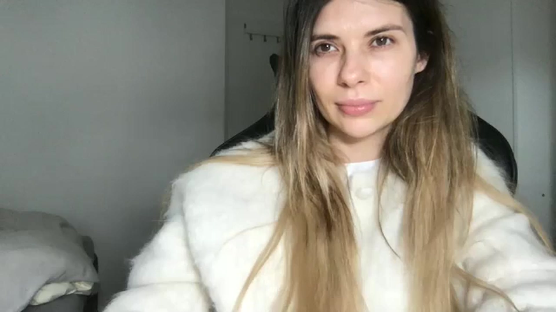 Gallery image thumbnail from neverinmylife's myfreecams stream on, 03/16/2026, 13:37 image 4 of 20