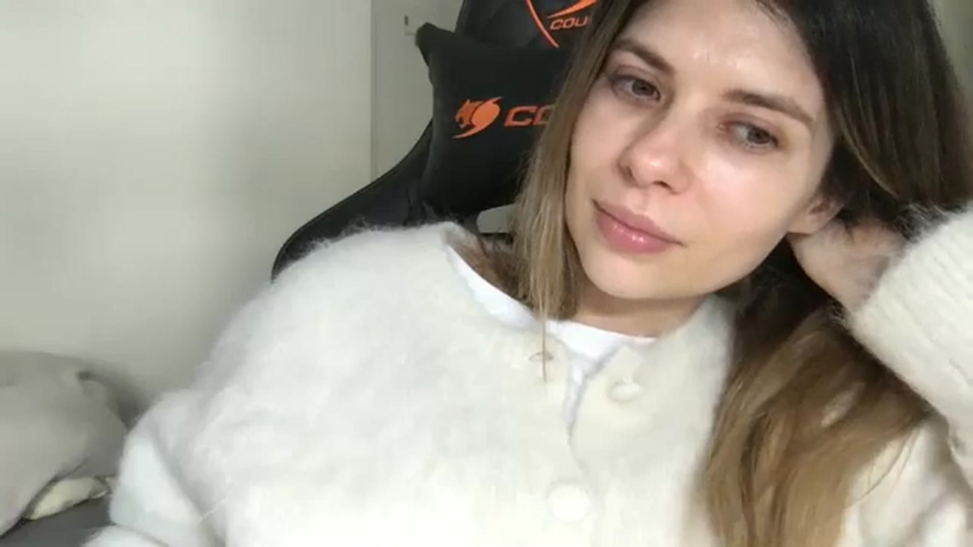 Gallery image thumbnail from neverinmylife's myfreecams stream on, 03/16/2026, 13:37 image 7 of 20