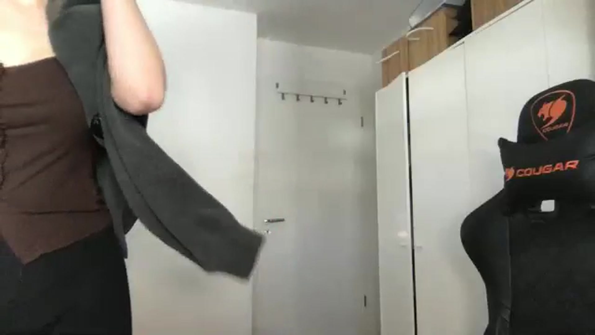 Gallery image thumbnail from neverinmylife's myfreecams stream on, 03/18/2026, 14:27 image 6 of 20