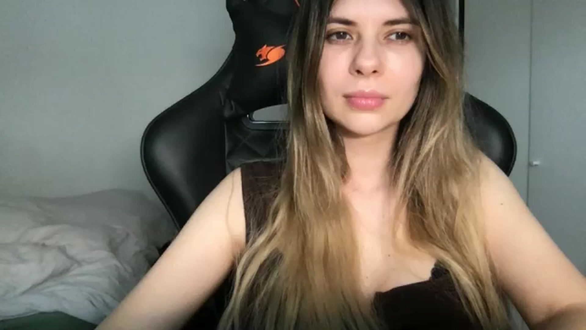 Gallery image thumbnail from neverinmylife's myfreecams stream on, 03/25/2026, 14:35 image 3 of 20