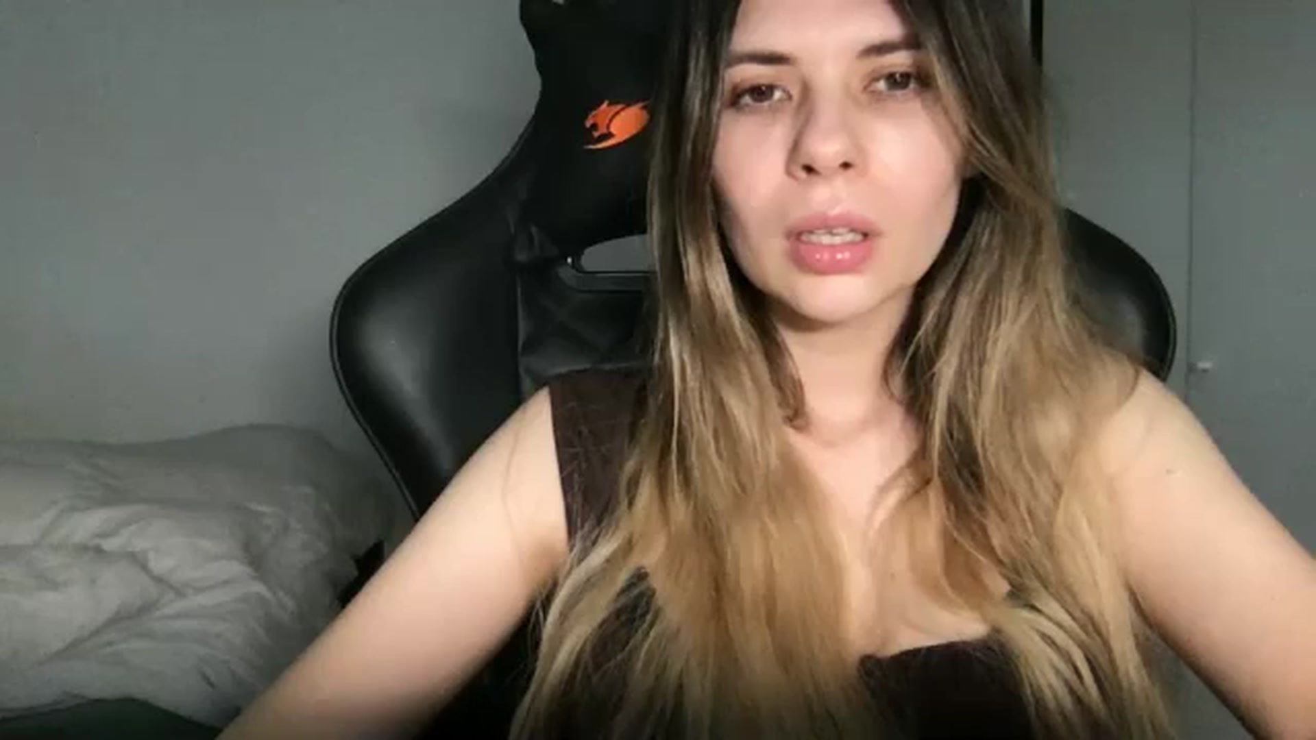 Gallery image thumbnail from neverinmylife's myfreecams stream on, 03/25/2026, 14:35 image 18 of 20