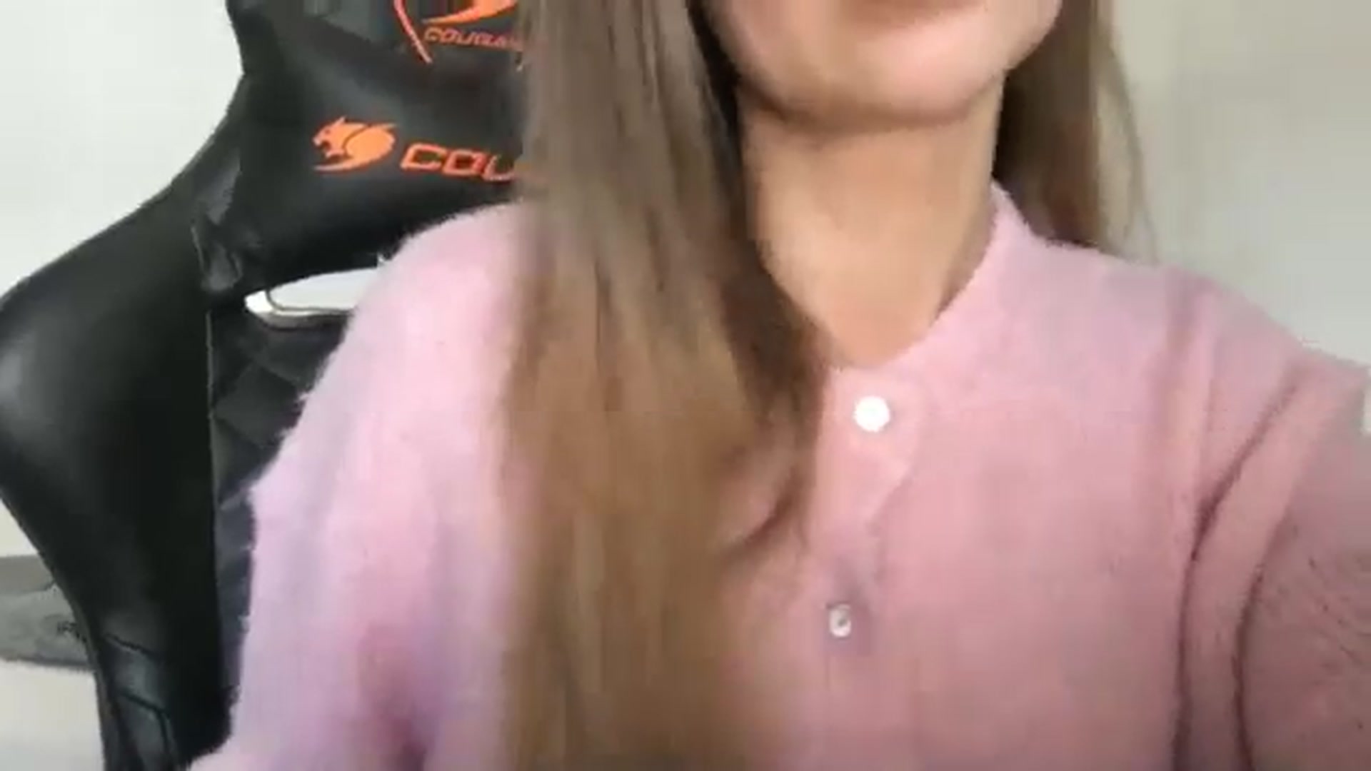 Gallery image thumbnail from neverinmylife's myfreecams stream on, 03/30/2026, 13:03 image 13 of 20