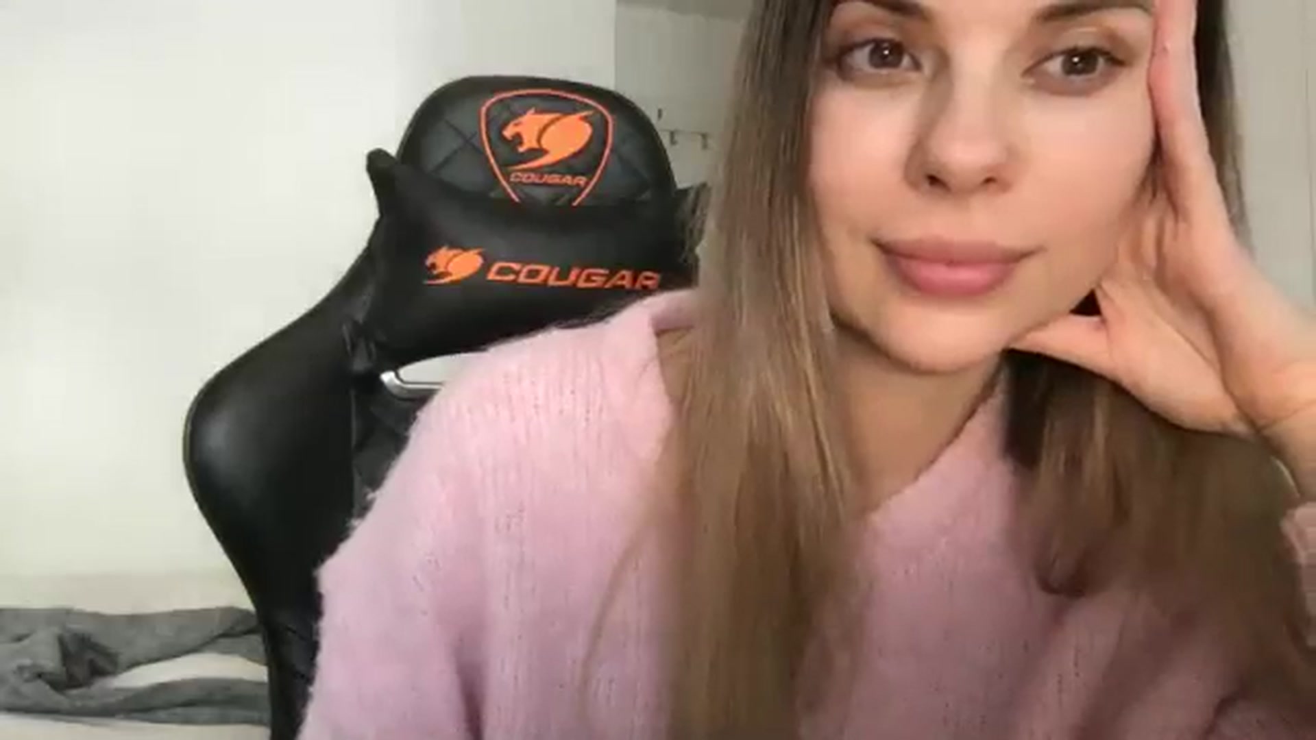 Gallery image thumbnail from neverinmylife's myfreecams stream on, 03/30/2026, 13:03 image 16 of 20