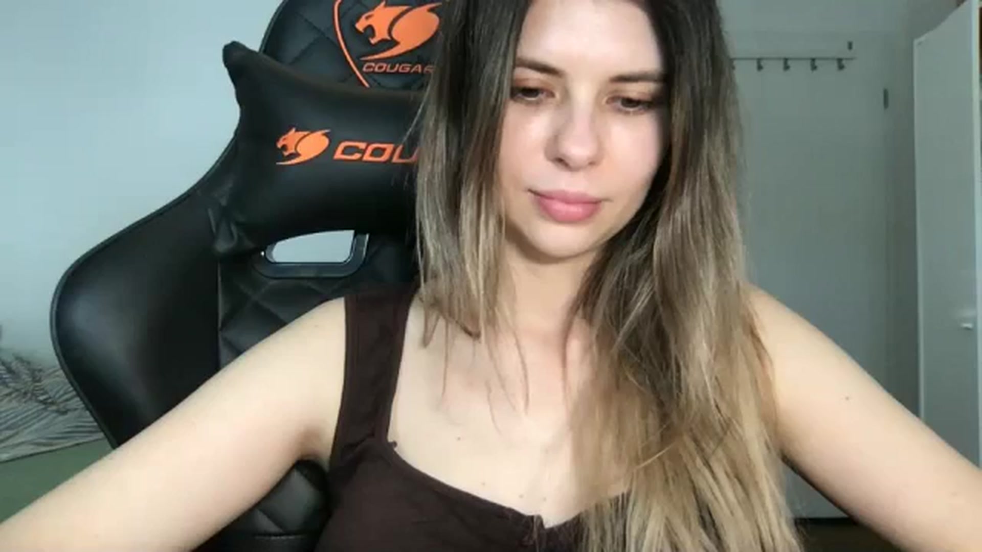 Gallery image thumbnail from neverinmylife's myfreecams stream on, 03/31/2026, 12:48 image 5 of 20