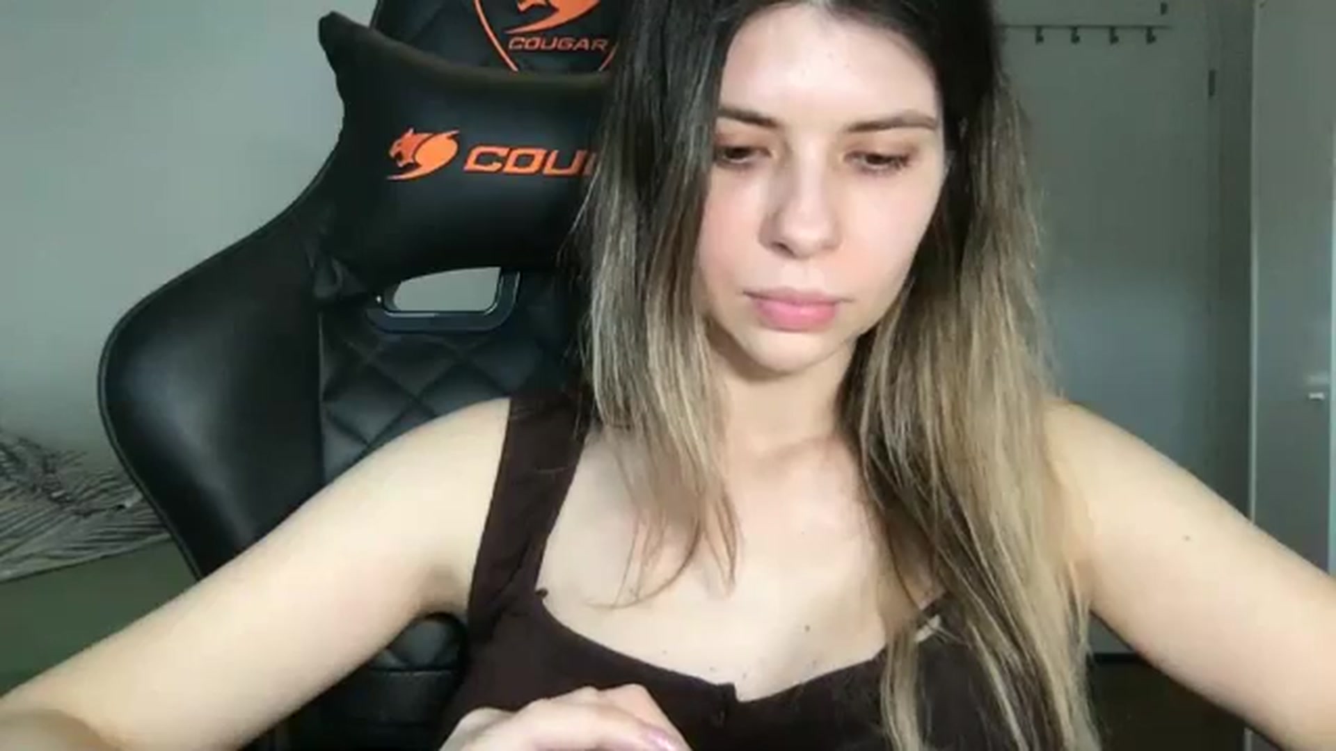 Gallery image thumbnail from neverinmylife's myfreecams stream on, 03/31/2026, 14:00 image 12 of 20