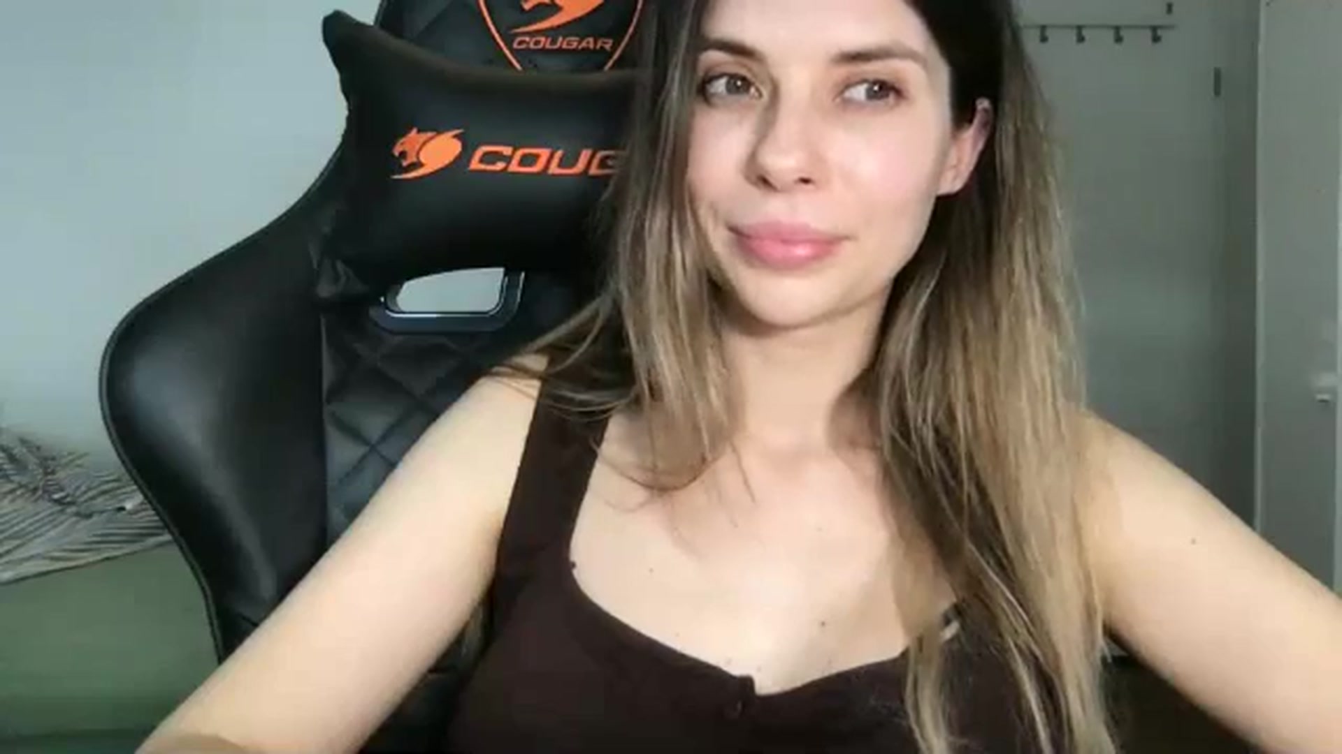 Gallery image thumbnail from neverinmylife's myfreecams stream on, 03/31/2026, 14:00 image 3 of 20