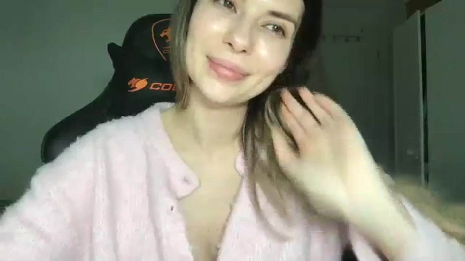 Gallery image thumbnail from neverinmylife's myfreecams stream on, 04/04/2026, 15:38 image 11 of 20