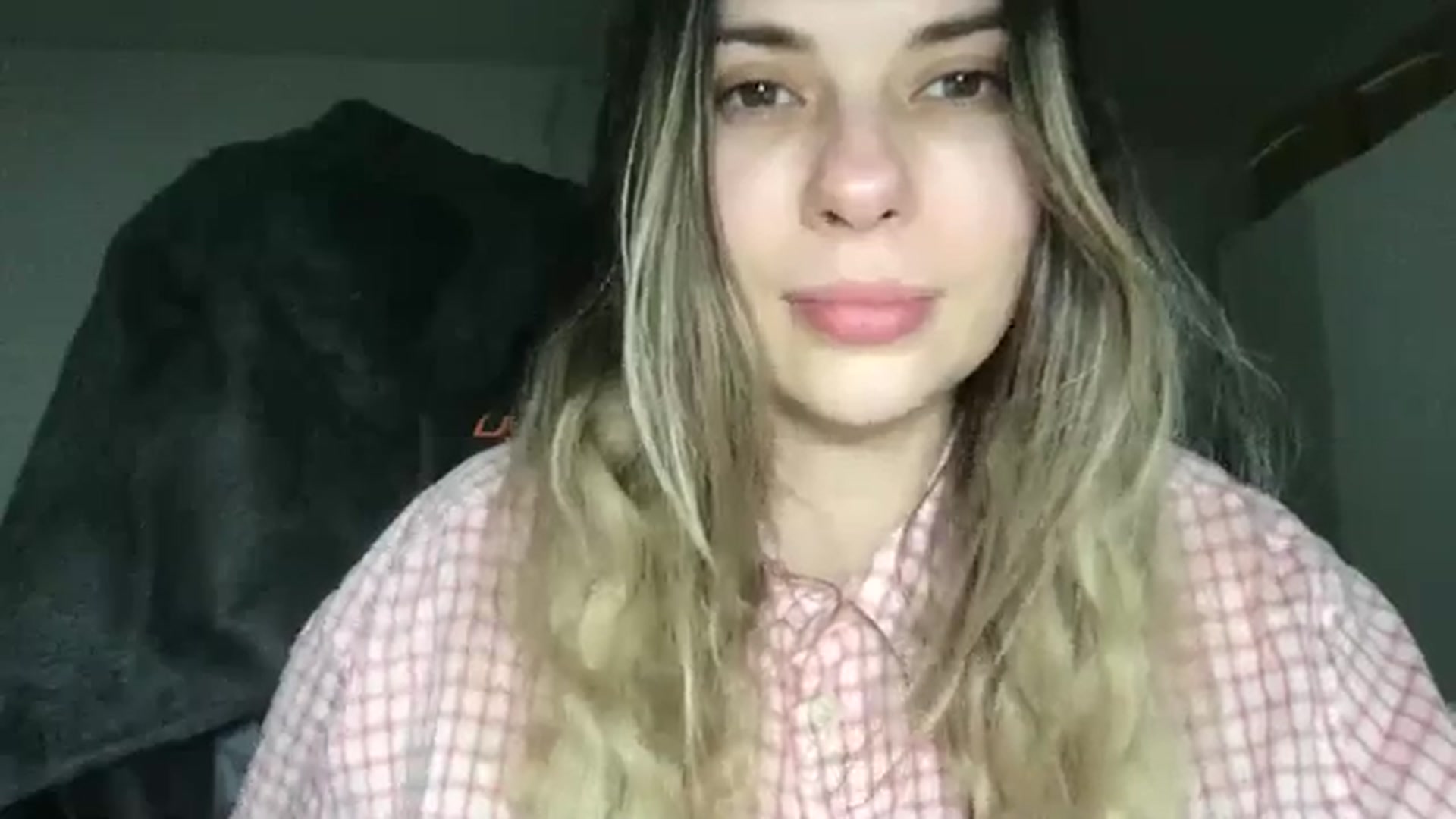 Gallery image thumbnail from neverinmylife's myfreecams stream on, 04/18/2026, 13:09 image 2 of 20
