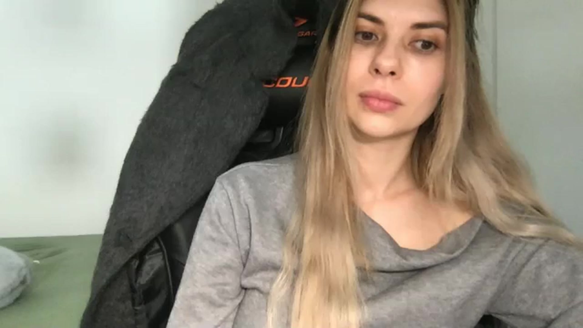 Gallery image thumbnail from neverinmylife's myfreecams stream on, 04/20/2026, 13:39 image 9 of 20