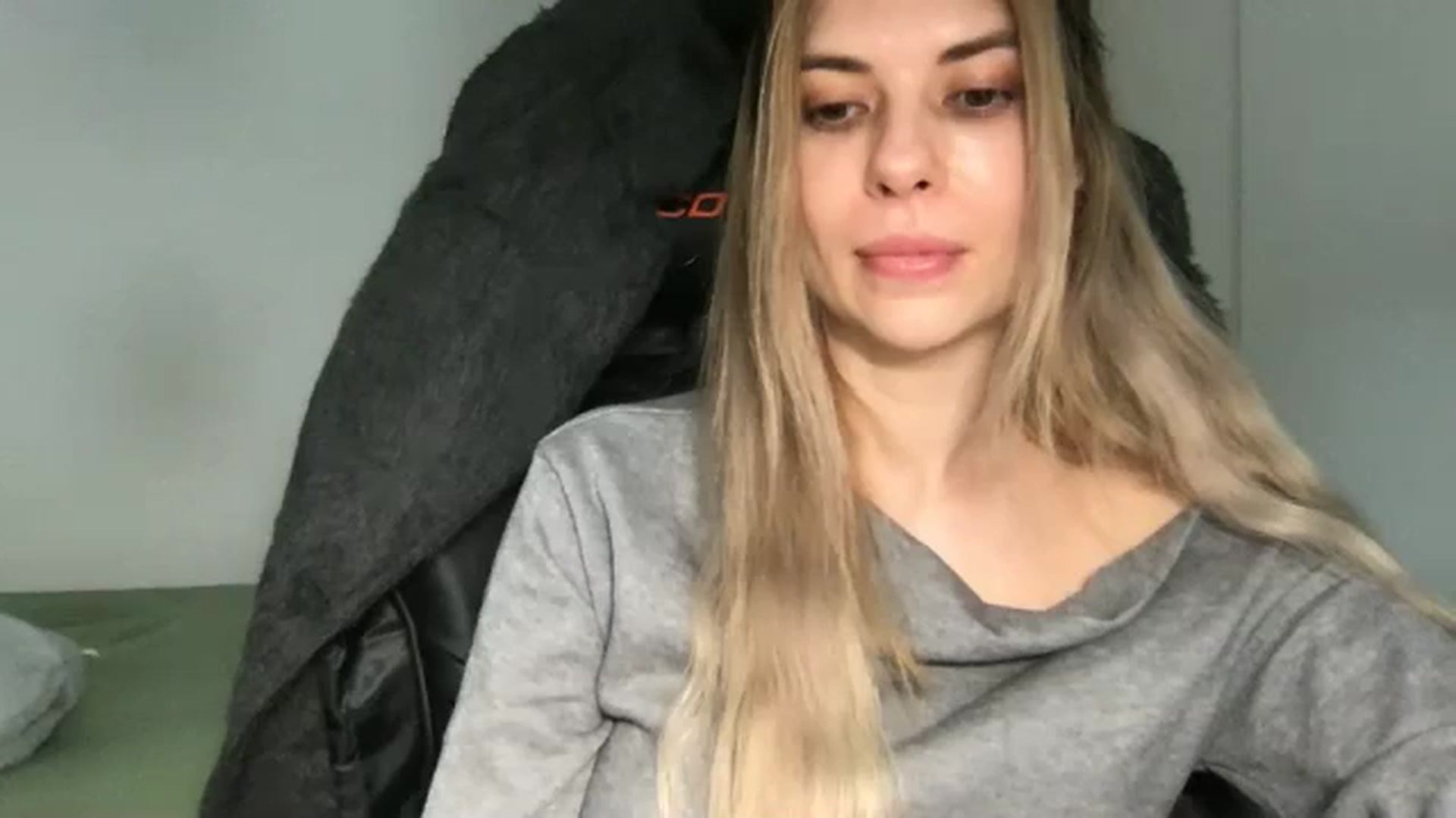 Gallery image thumbnail from neverinmylife's myfreecams stream on, 04/20/2026, 13:39 image 8 of 20