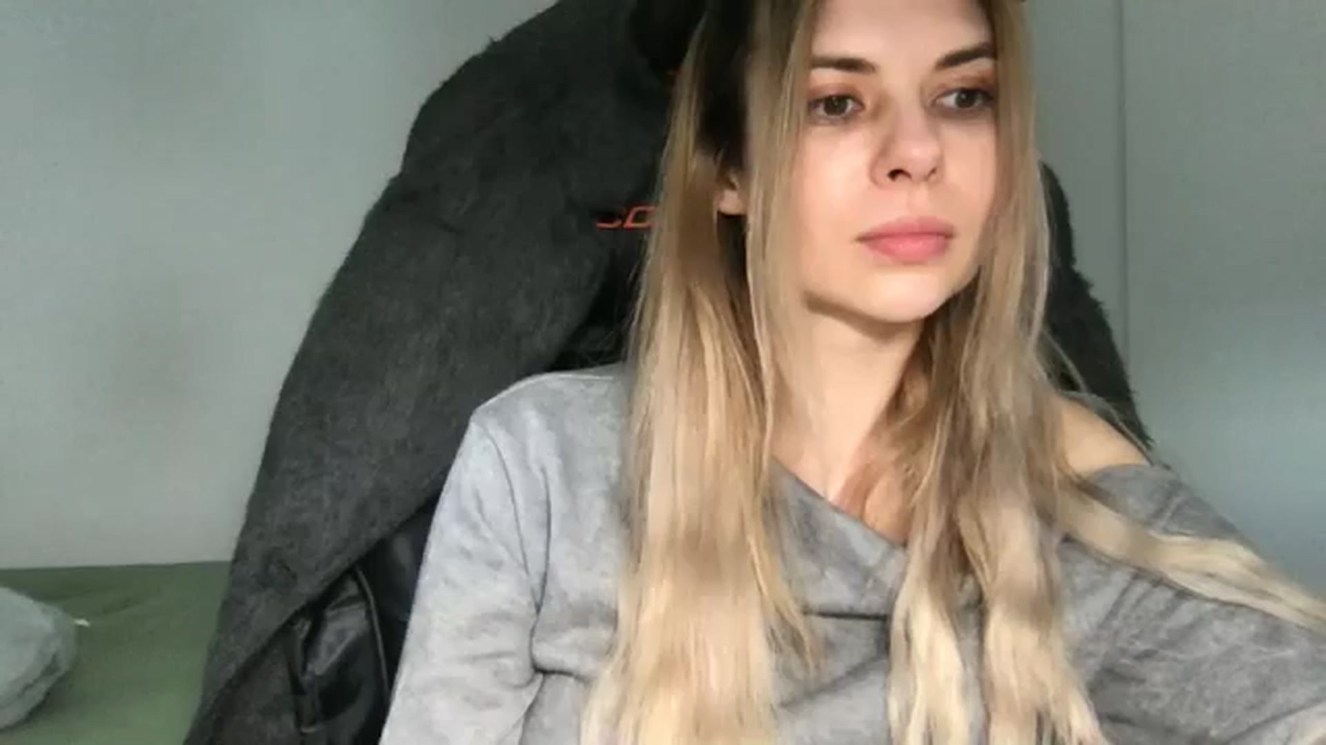Gallery image thumbnail from neverinmylife's myfreecams stream on, 04/20/2026, 13:39 image 3 of 20