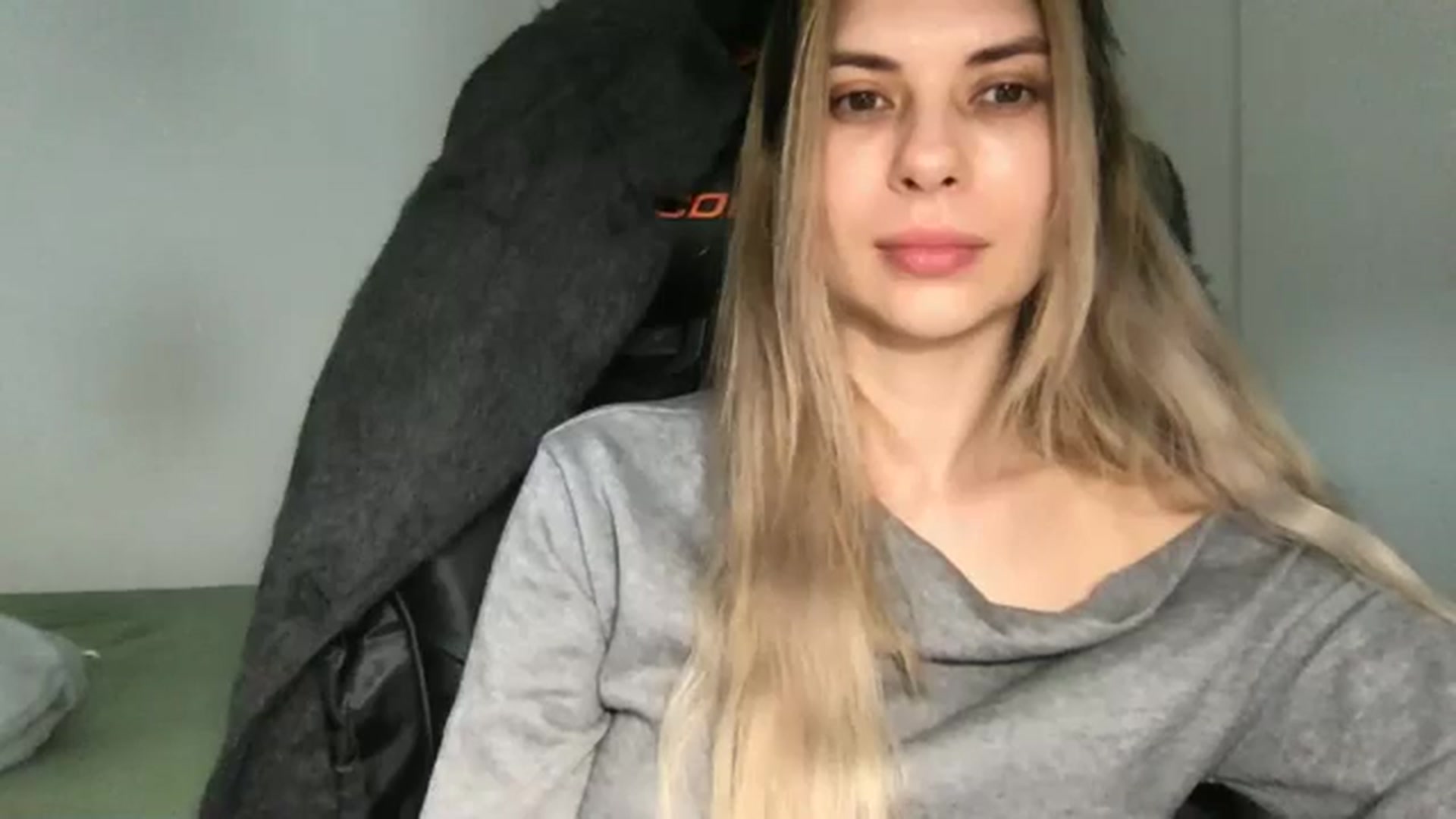 Gallery image thumbnail from neverinmylife's myfreecams stream on, 04/20/2026, 13:39 image 11 of 20
