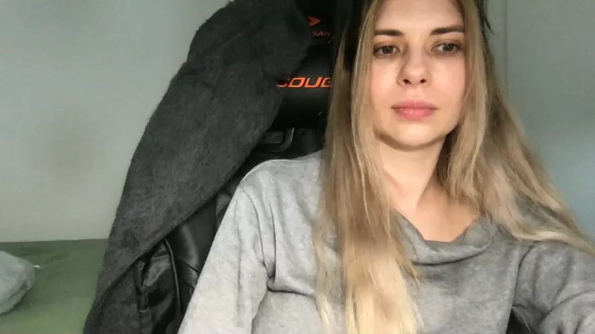 Gallery image thumbnail from neverinmylife's myfreecams stream on, 04/20/2026, 13:39 image 16 of 20